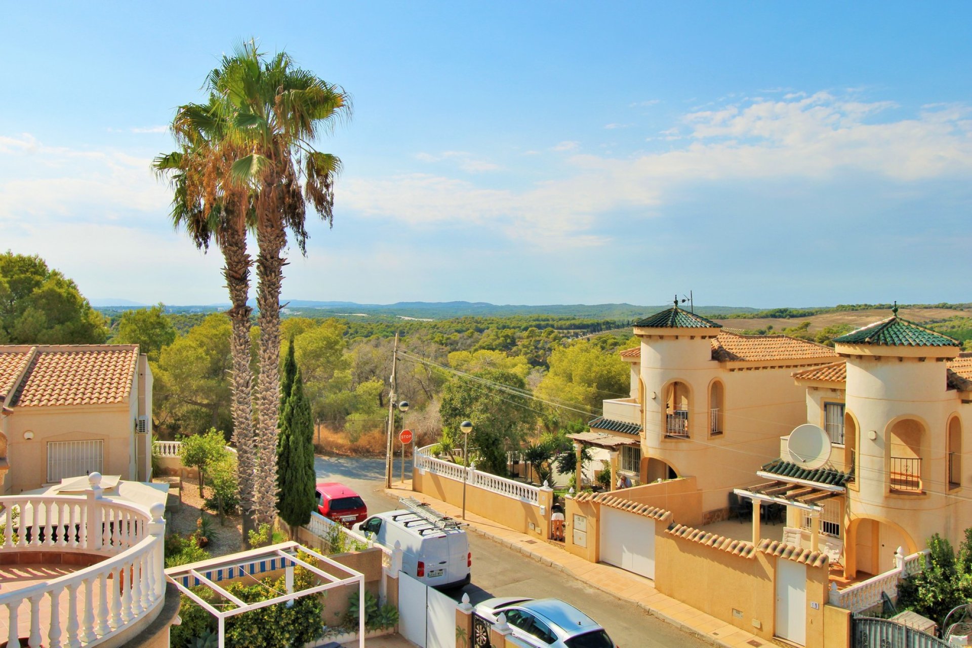Resale - Villa -
Villamartin - Villamartín