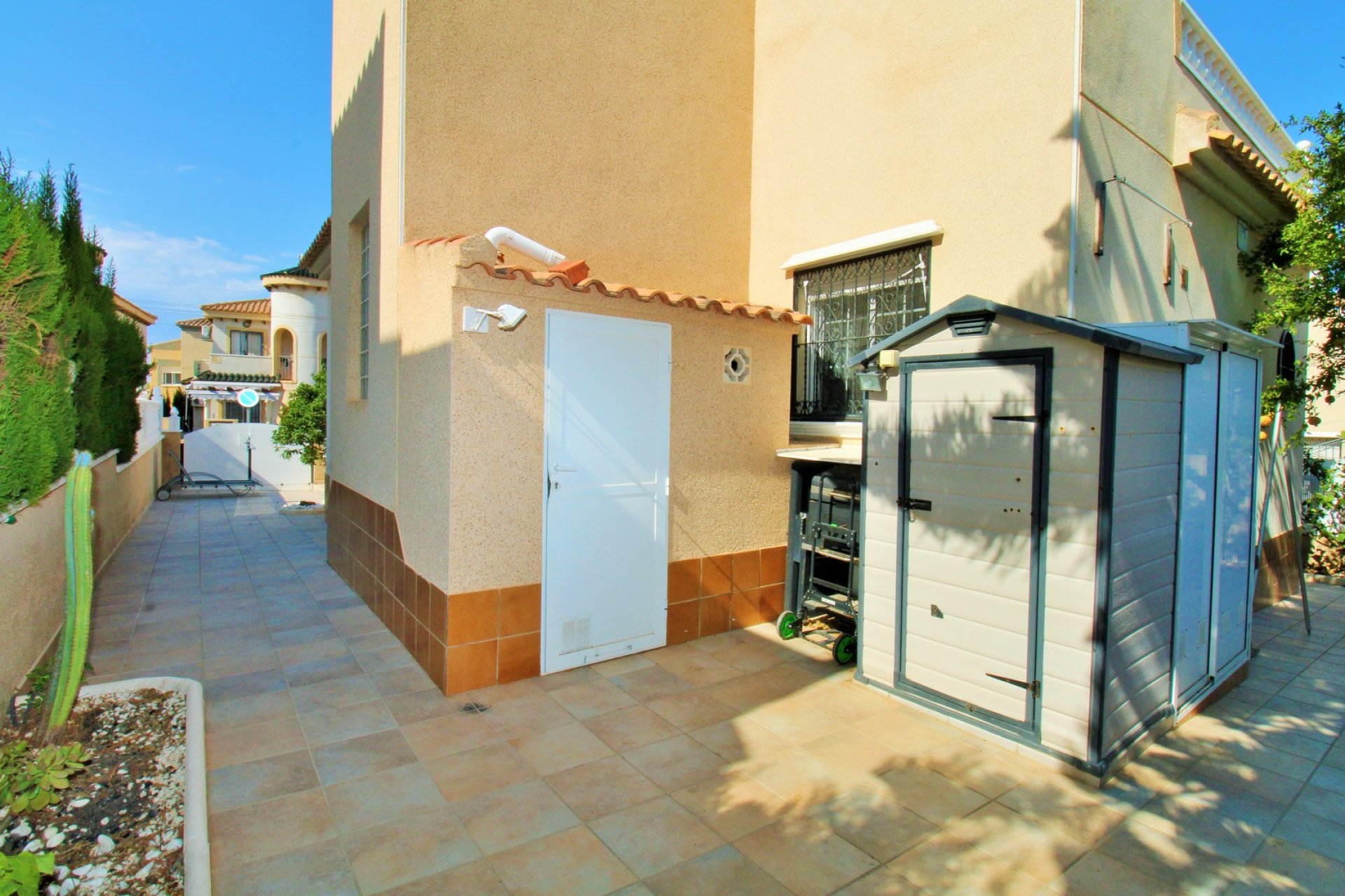 Resale - Villa -
Villamartin - Villamartín