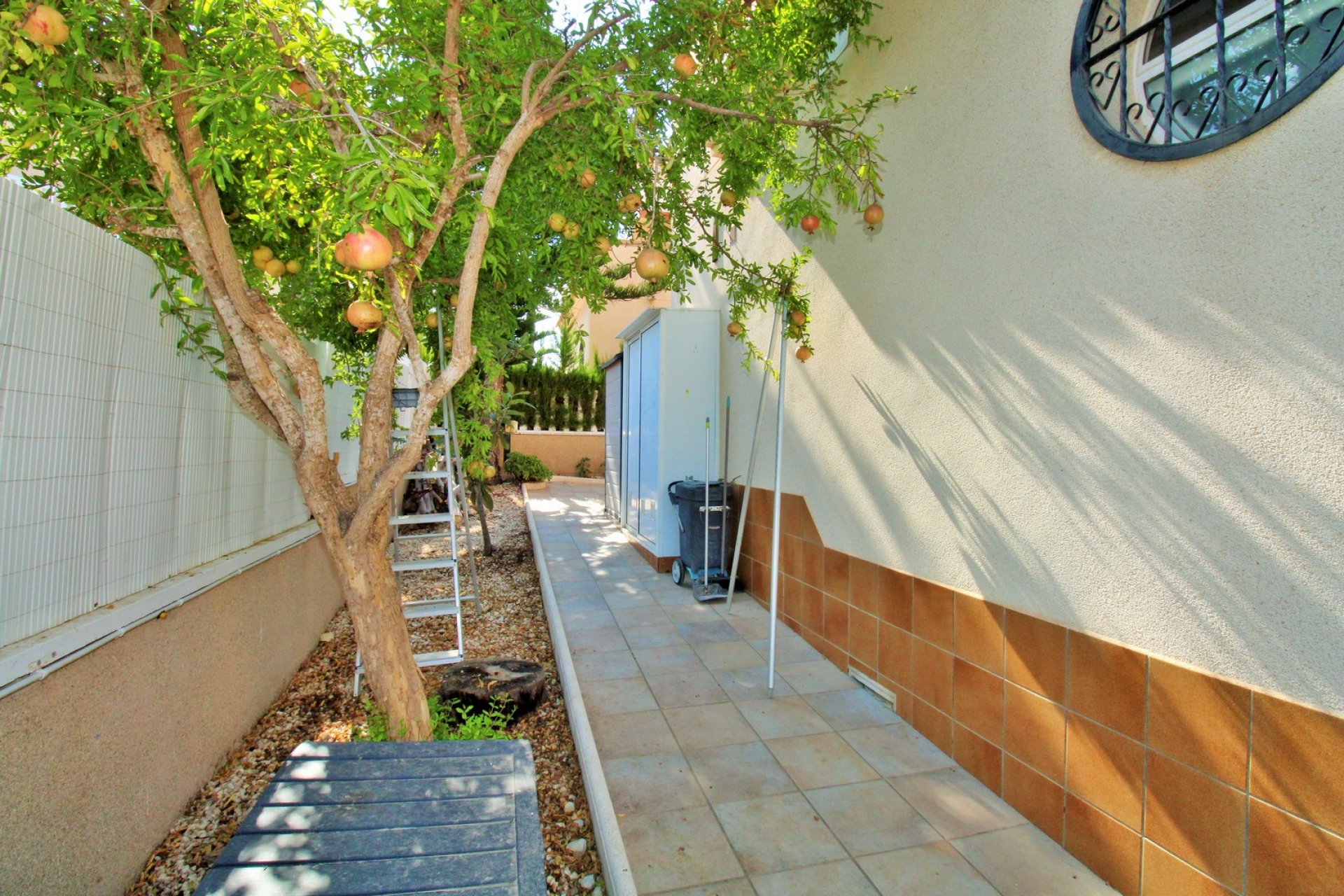 Resale - Villa -
Villamartin - Villamartín