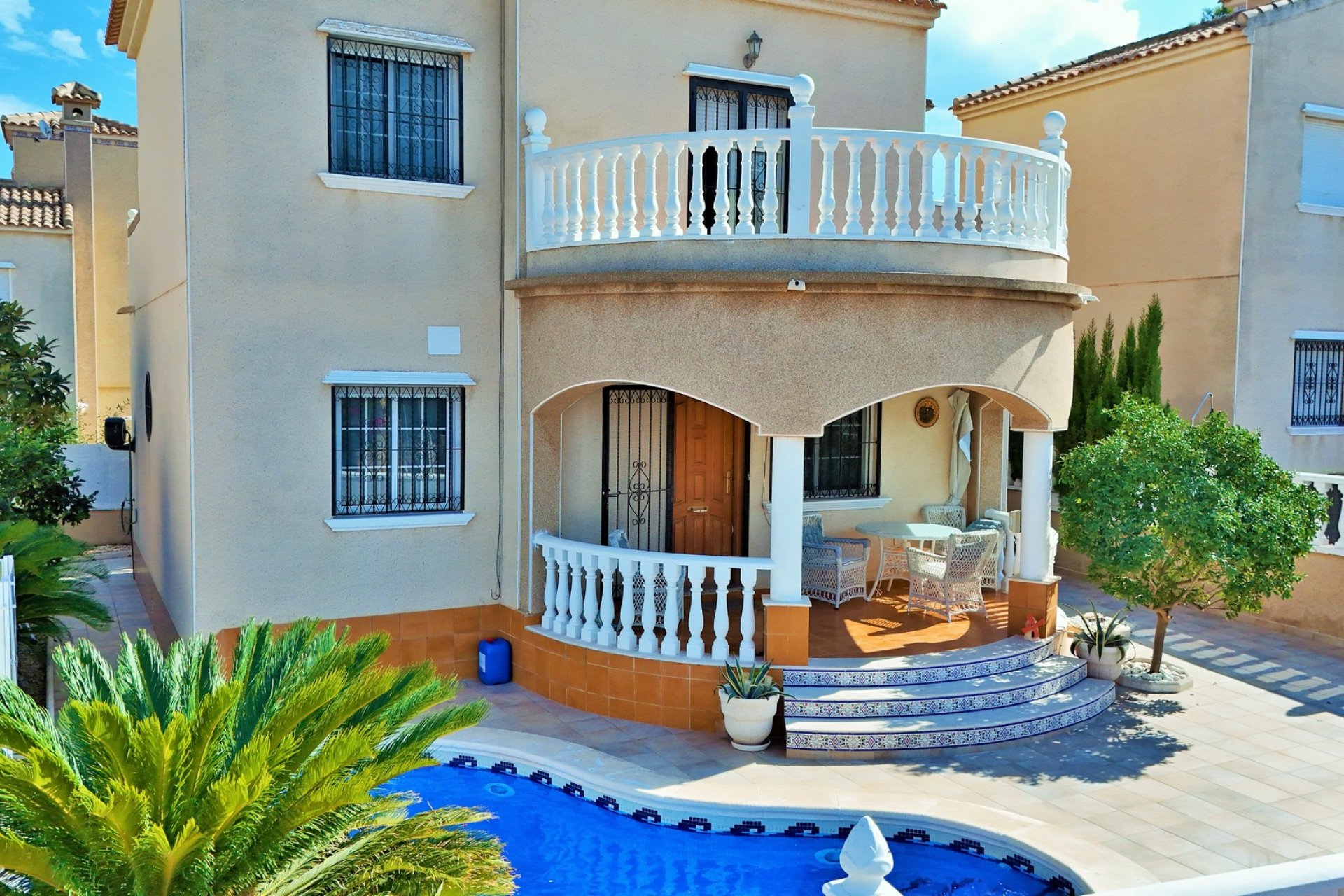 Resale - Villa -
Villamartin - Villamartín