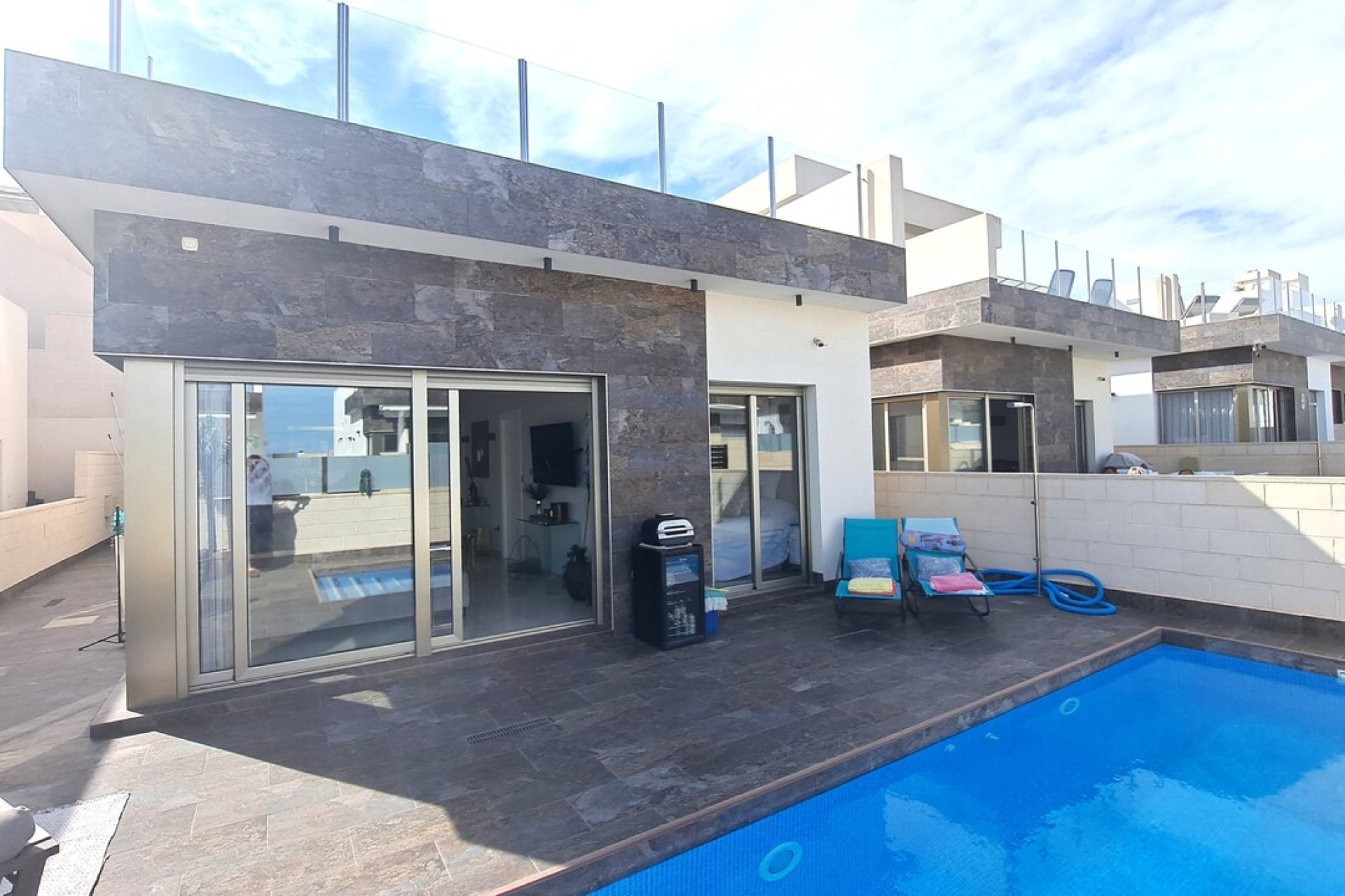 Resale - Villa -
Villamartin