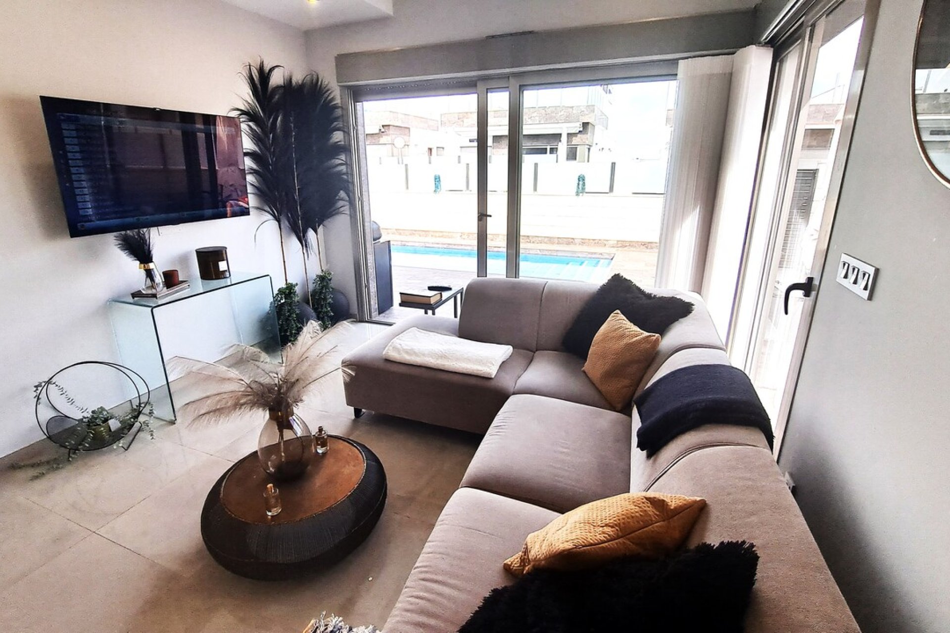 Resale - Villa -
Villamartin