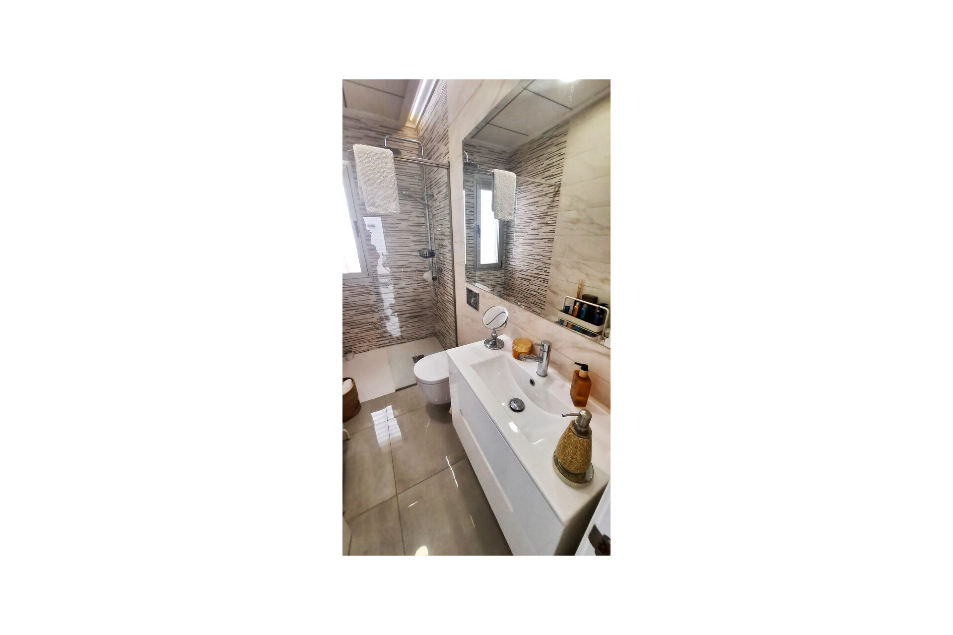 Resale - Villa -
Villamartin