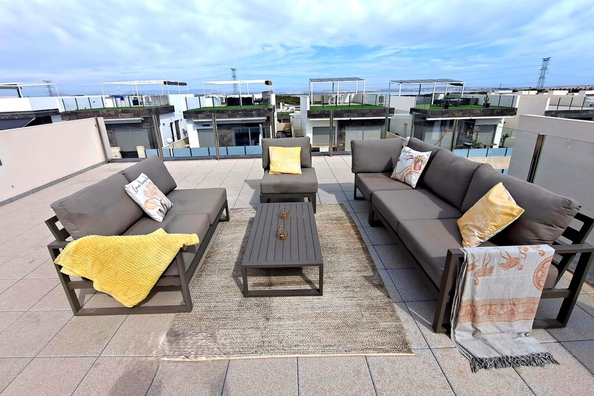 Resale - Villa -
Villamartin