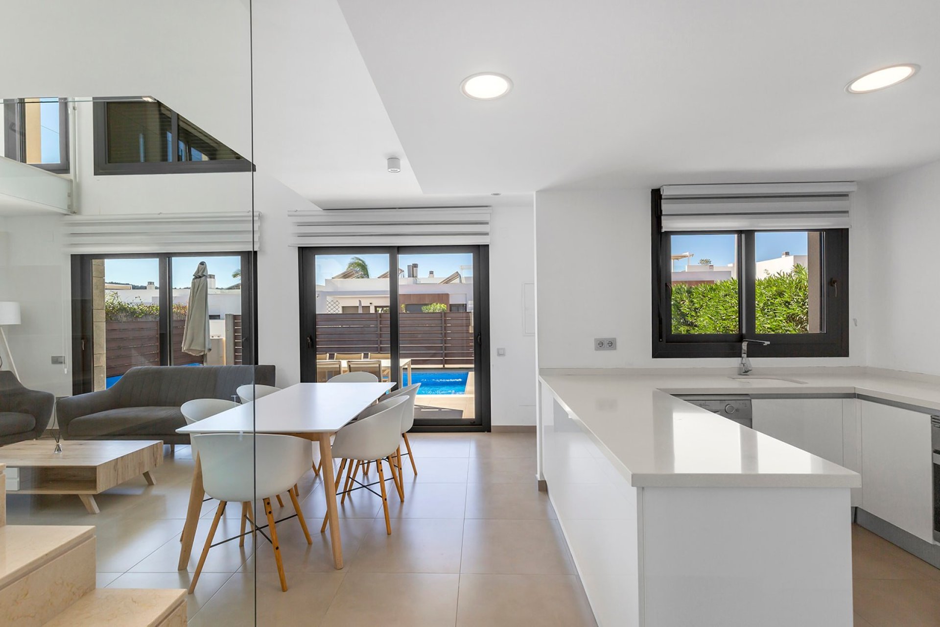 Resale - Villa -
Vistabella Golf