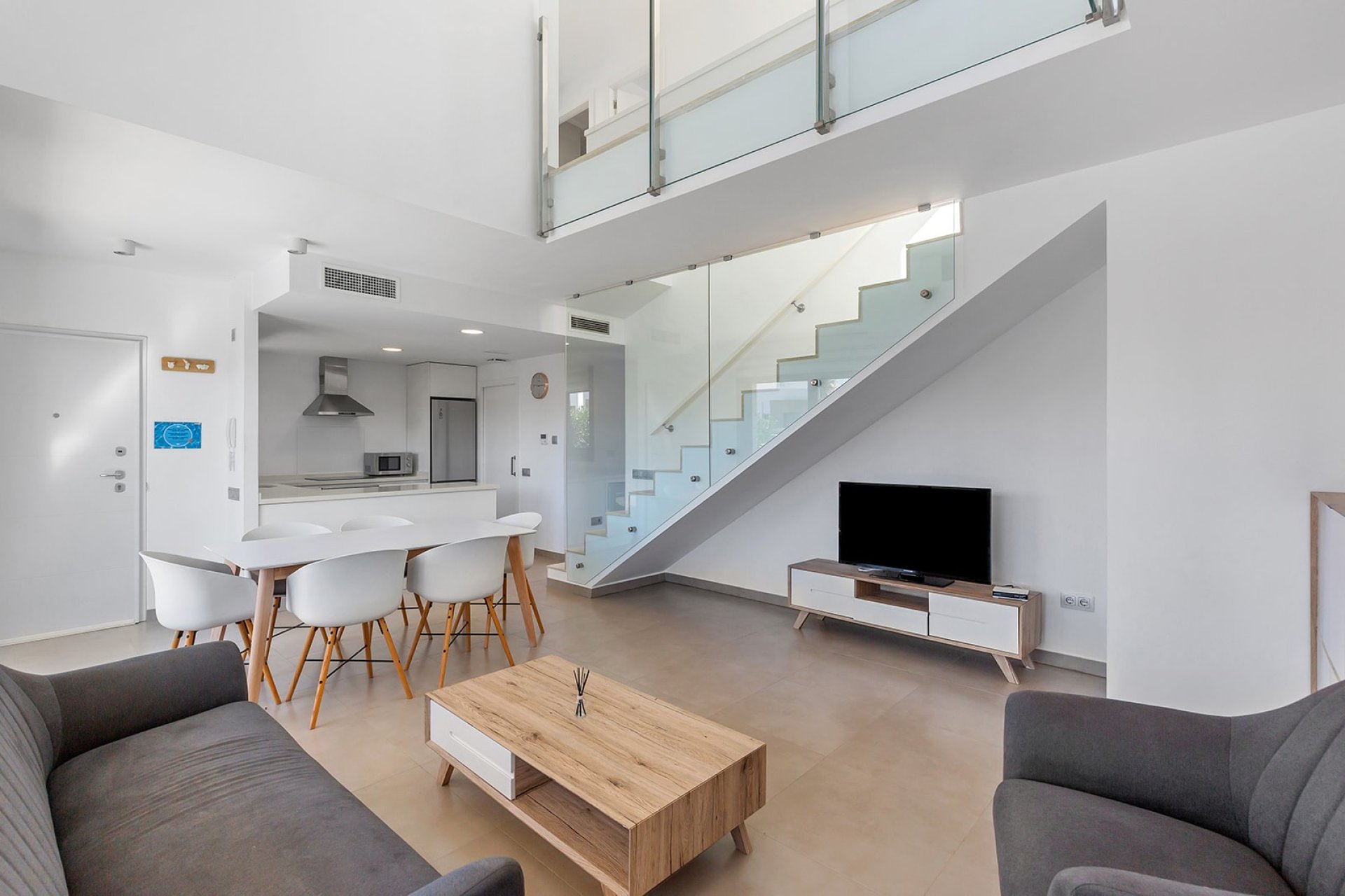 Resale - Villa -
Vistabella Golf