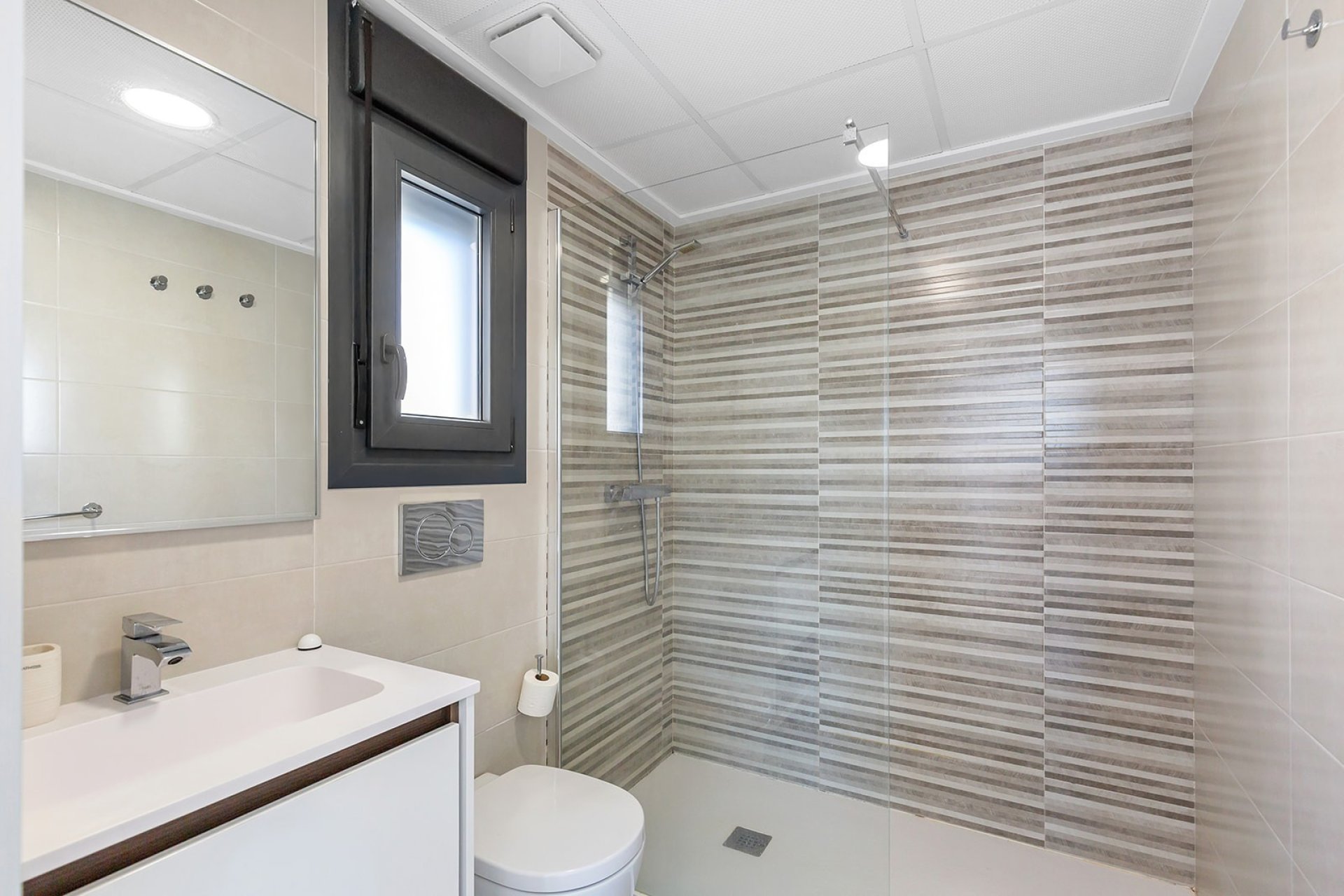 Resale - Villa -
Vistabella Golf