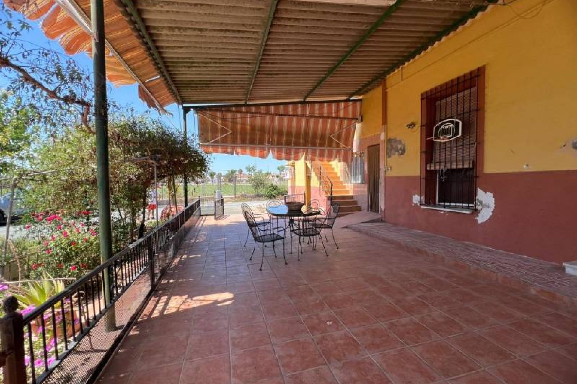 Resale - Village house -
Daya Nueva - Huerta