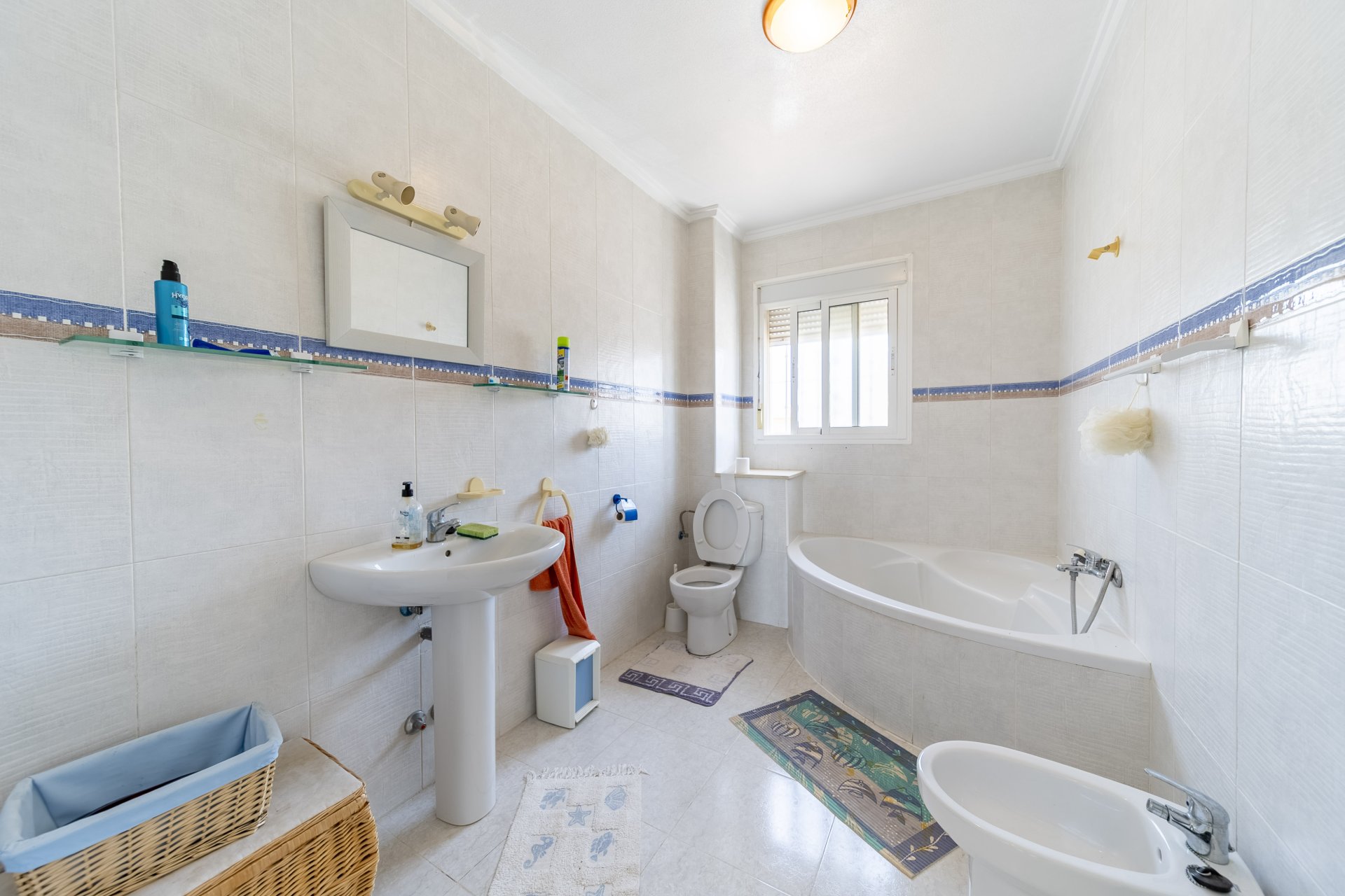 Reventa - Adosado -
Ciudad quesada - Doña Pepa