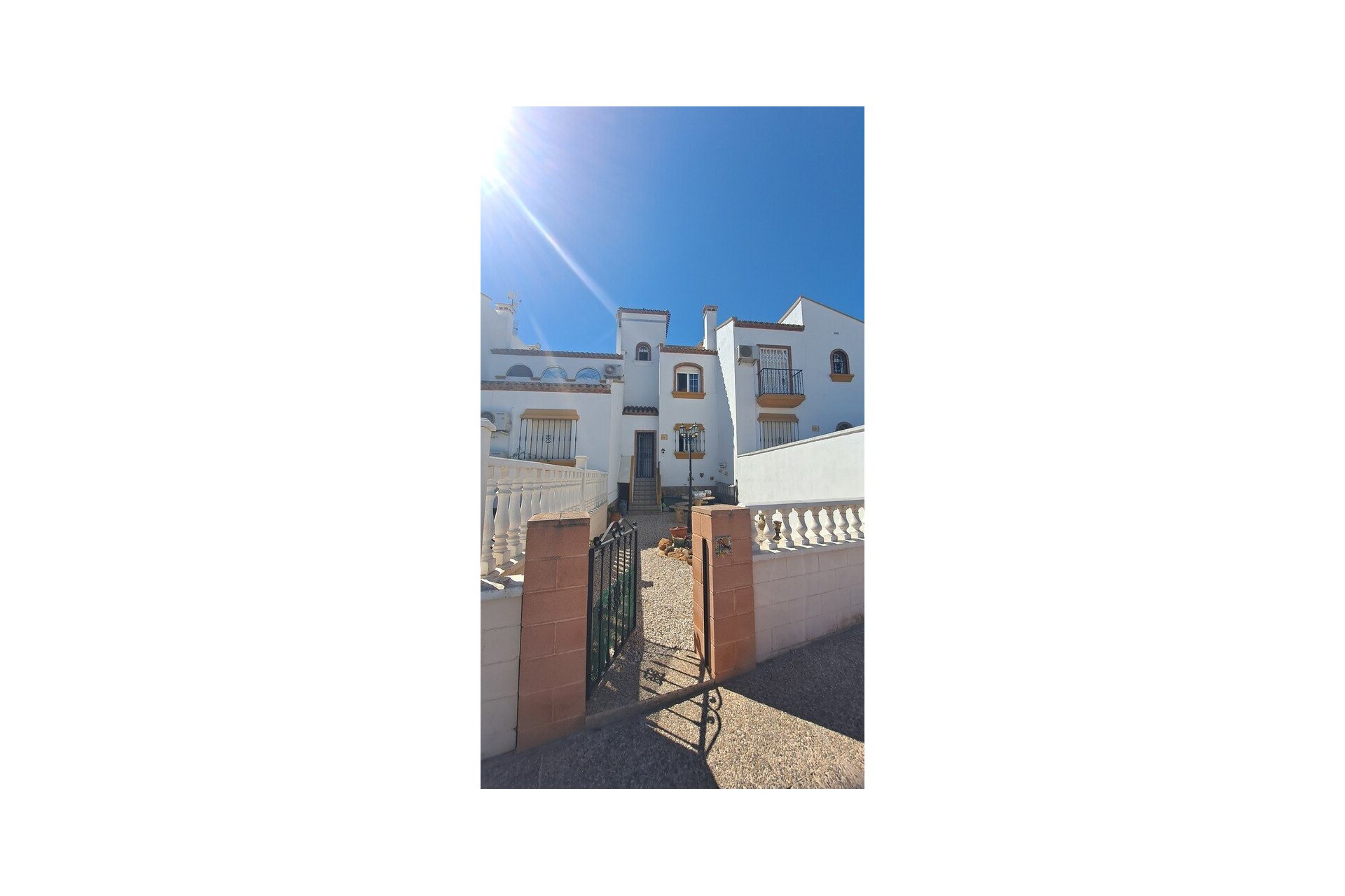 Reventa - Adosado -
Los Dolses - Orihuela Costa