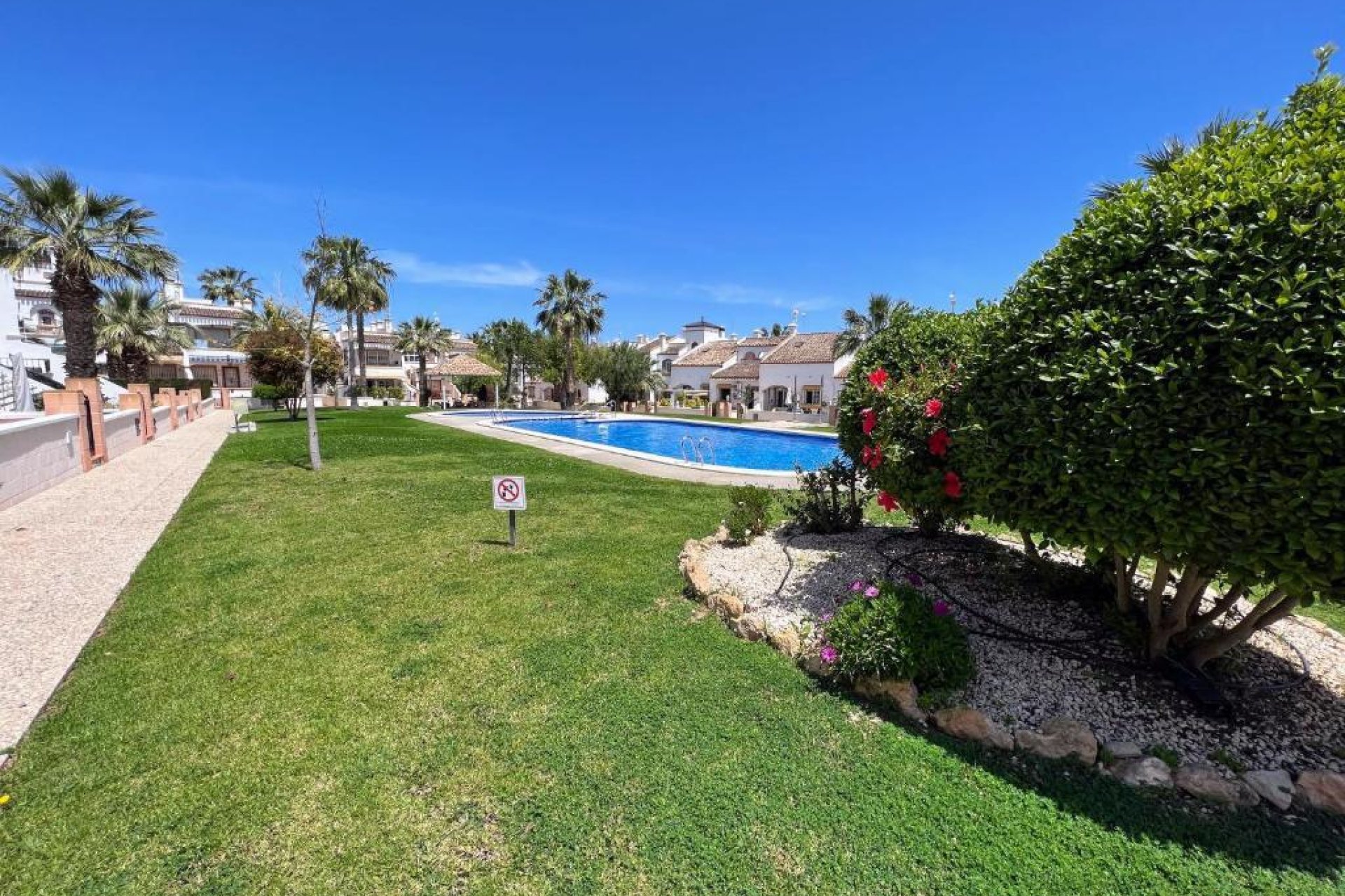 Reventa - Adosado -
Los Dolses - Orihuela Costa