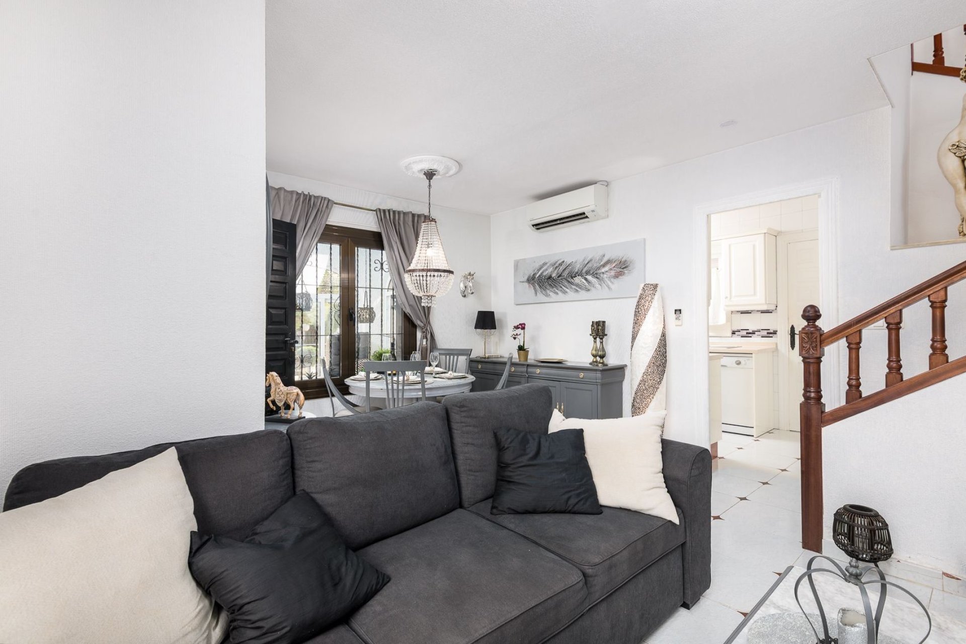Reventa - Adosado -
Orihuela Costa - Cabo Roig