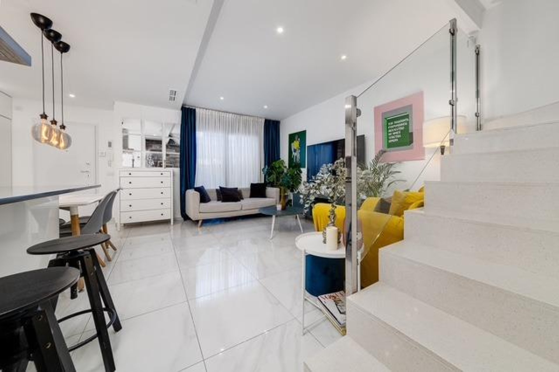 Reventa - Adosado -
Orihuela Costa - Las Filipinas