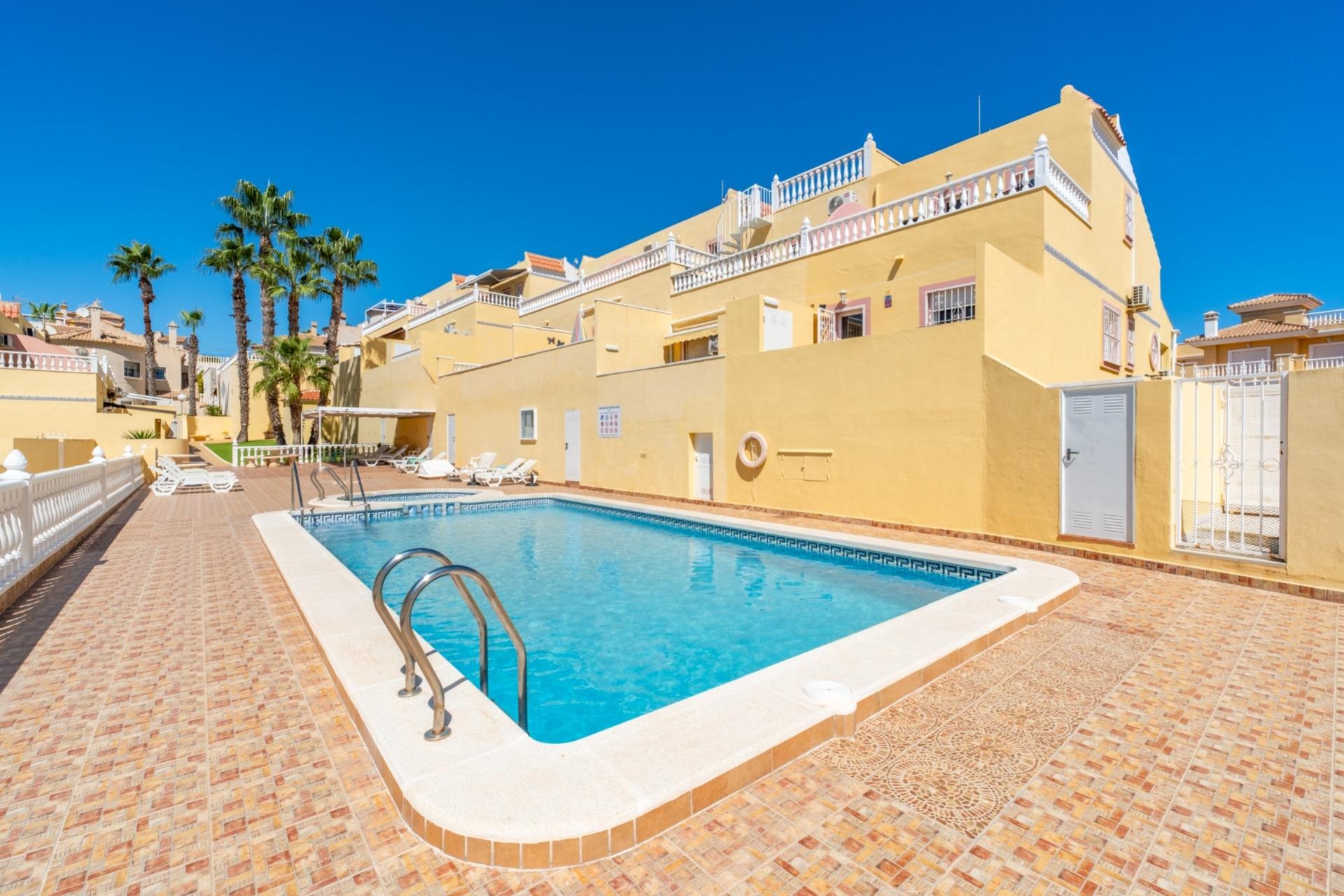 Reventa - Adosado -
Orihuela Costa - Lomas de Campoamor-Las Ramblas