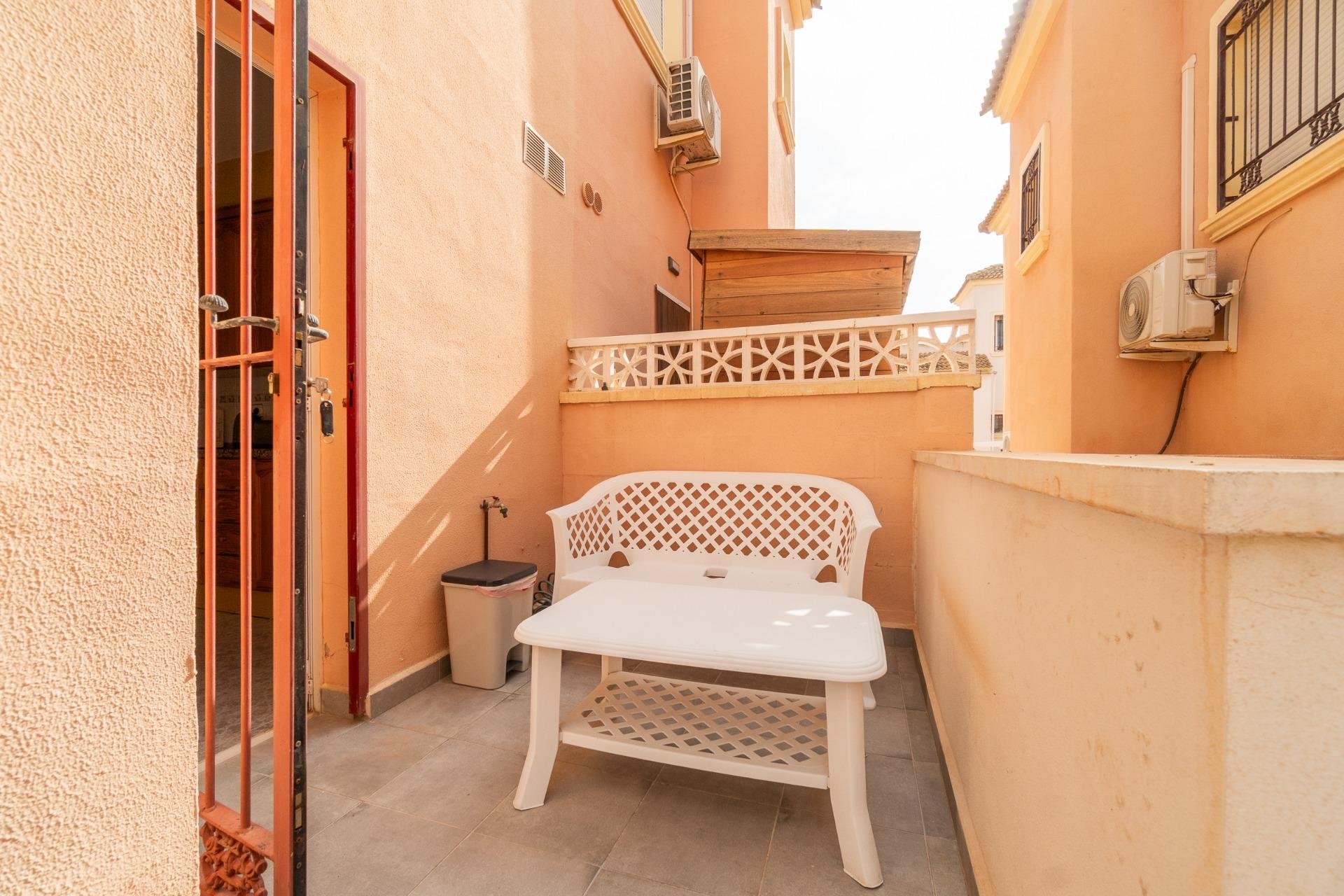 Reventa - Adosado -
Orihuela Costa - Playa Flamenca