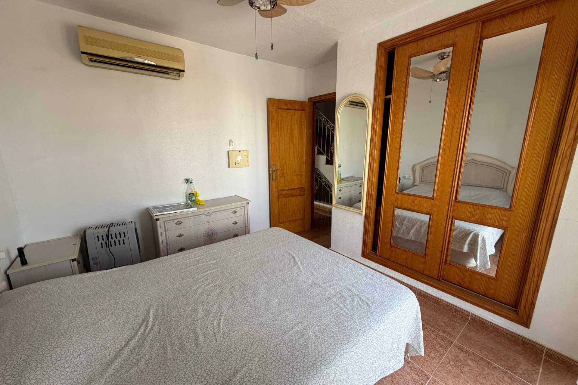 Reventa - Adosado -
Orihuela - Entre Naranjos Vistabella