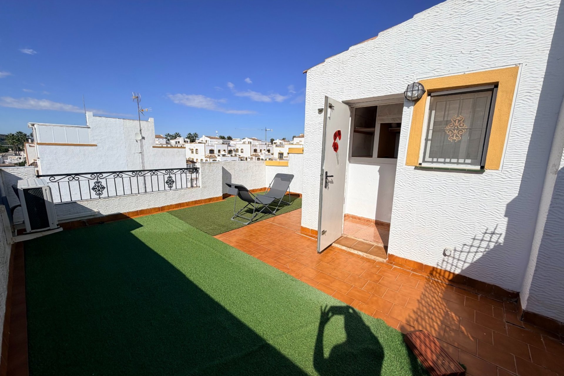 Reventa - Adosado -
Orihuela - Entre Naranjos Vistabella