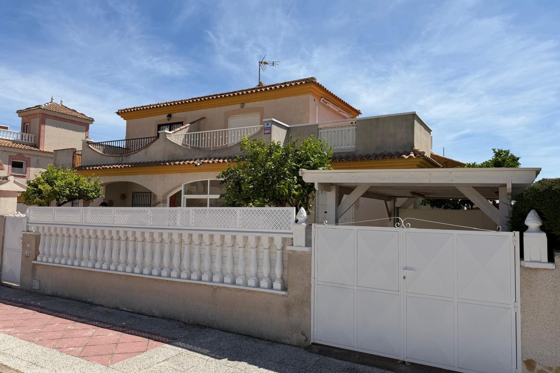Reventa - Adosado -
Playa Flamenca - Orihuela Costa