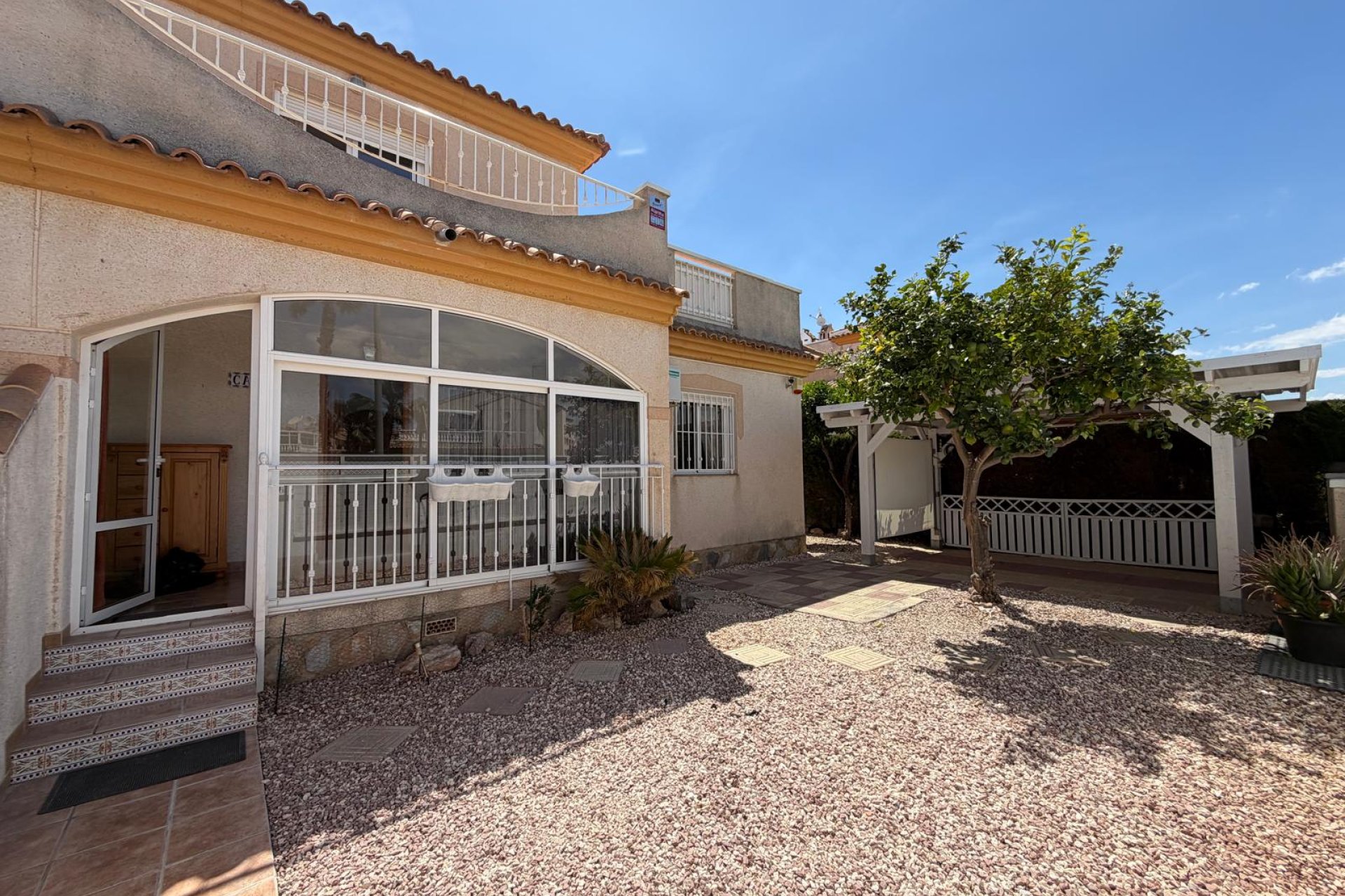 Reventa - Adosado -
Playa Flamenca - Orihuela Costa