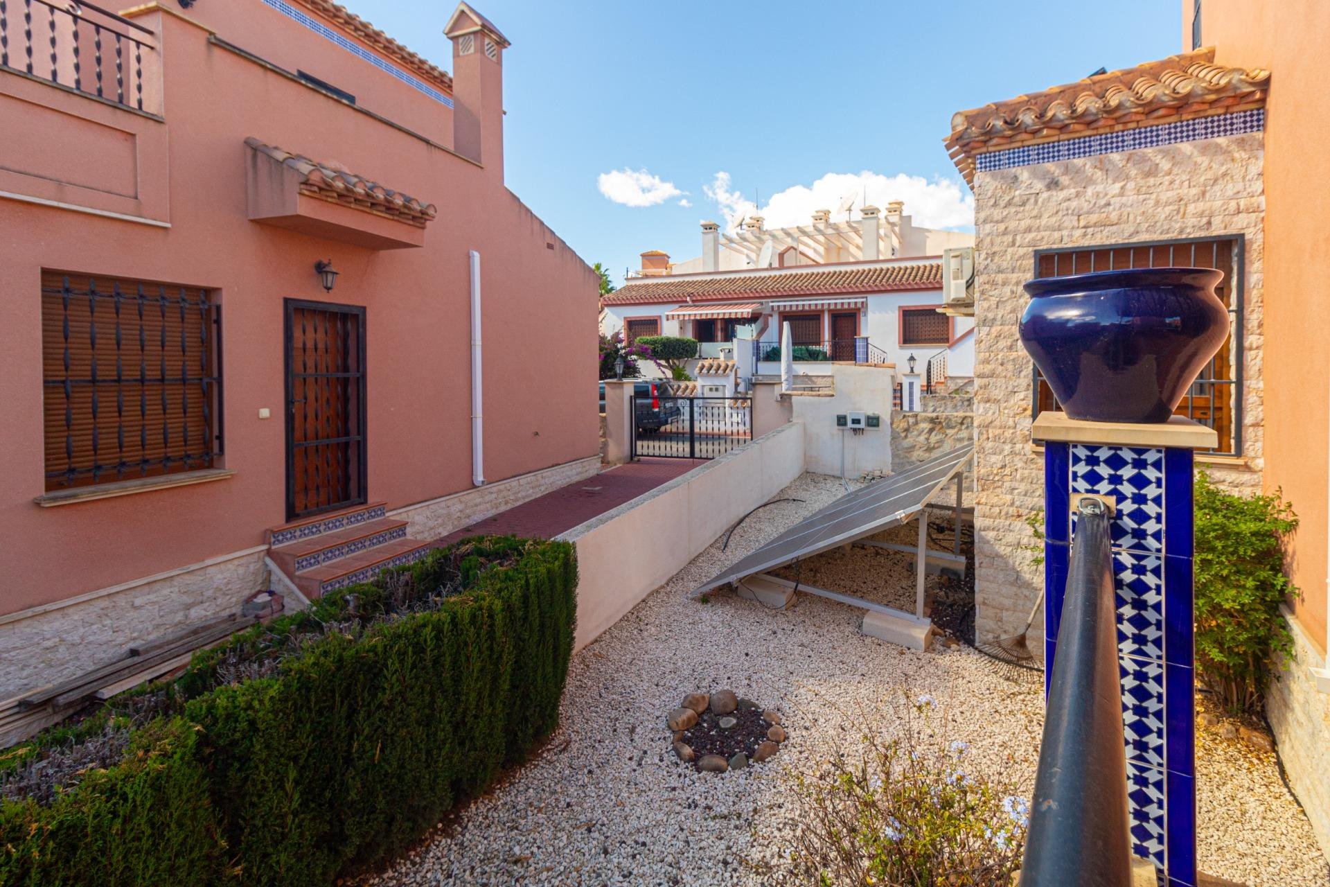 Reventa - Adosado -
San Miguel - SAN MIGUEL DE SALINA ALICANTE ESPAÑA