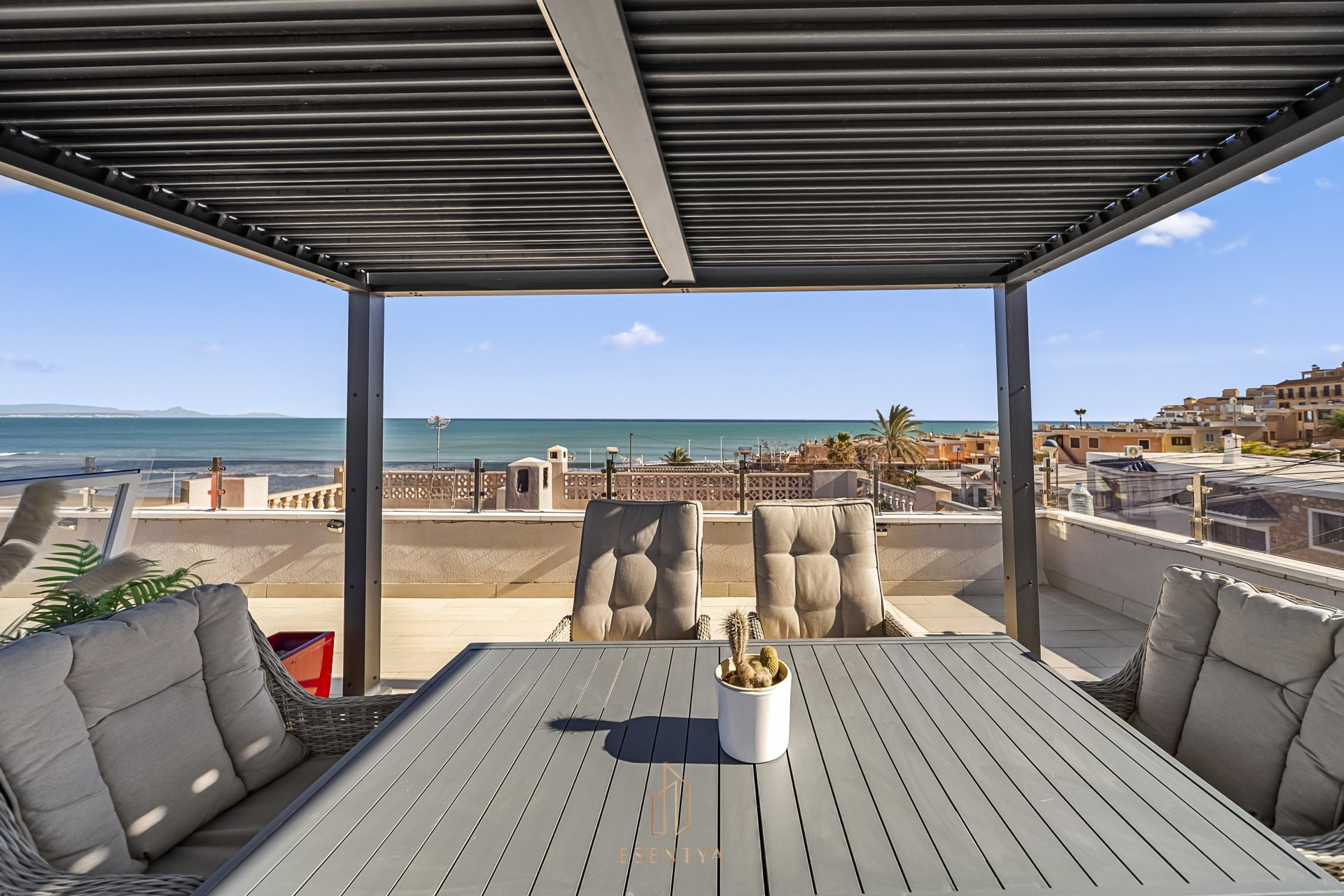 Reventa - Adosado -
Torrevieja - Cabo cervera