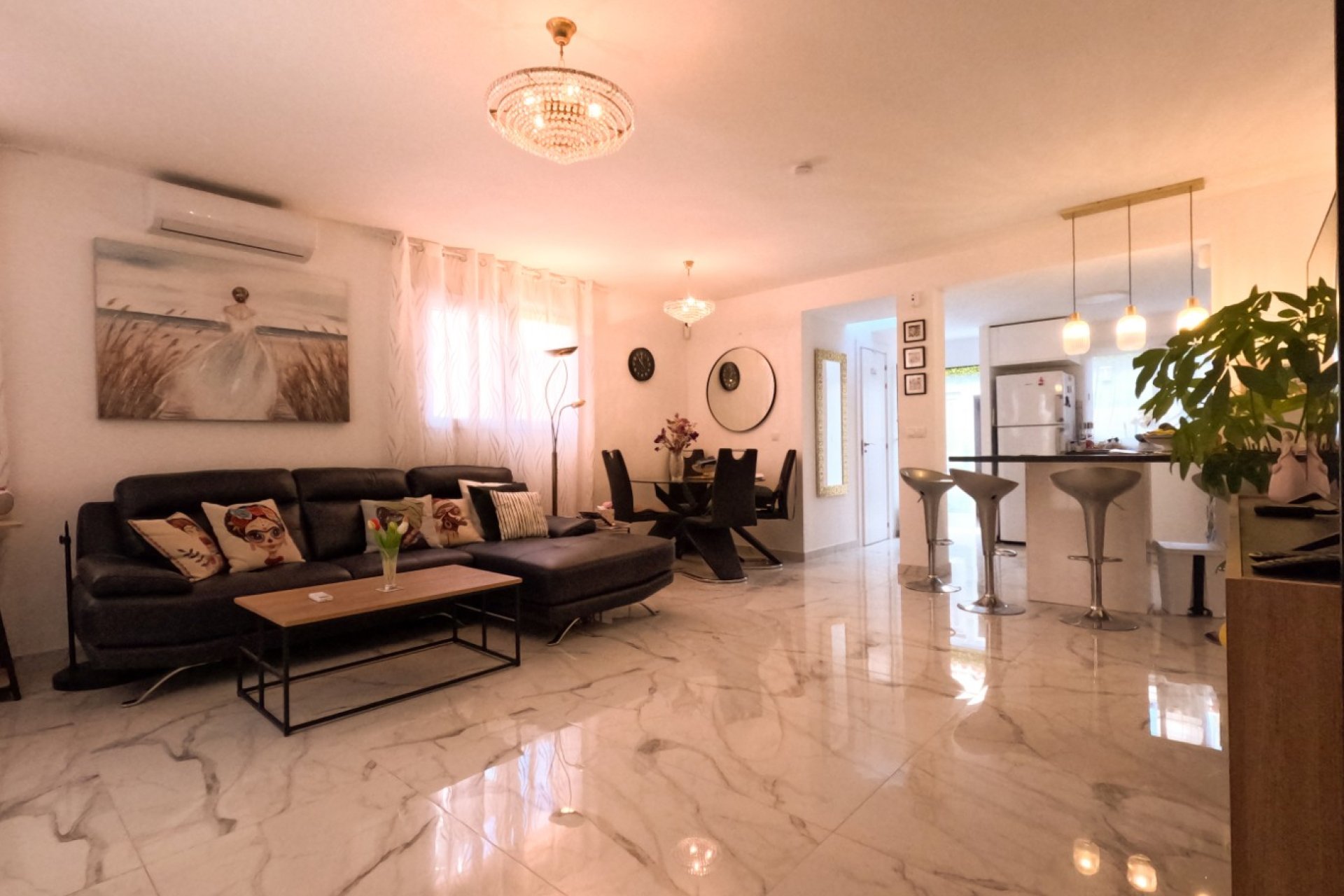 Reventa - Adosado -
Torrevieja - El Acequión - Los Náufragos