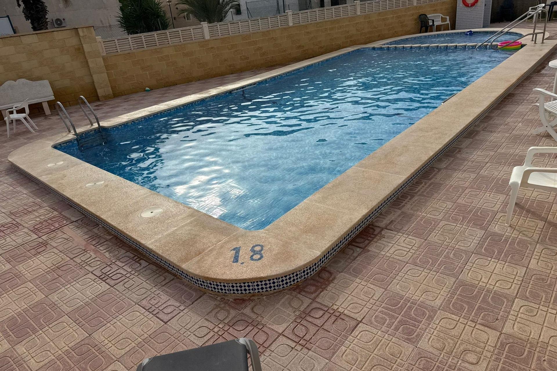 Reventa - Adosado -
Torrevieja - La Siesta - El Salado - Torreta