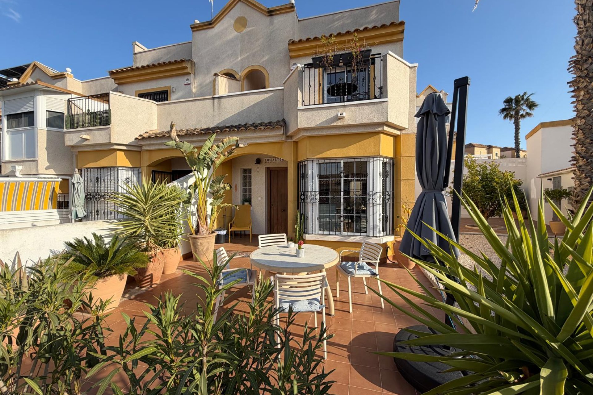 Reventa - Adosado -
Torrevieja - Los Balcones