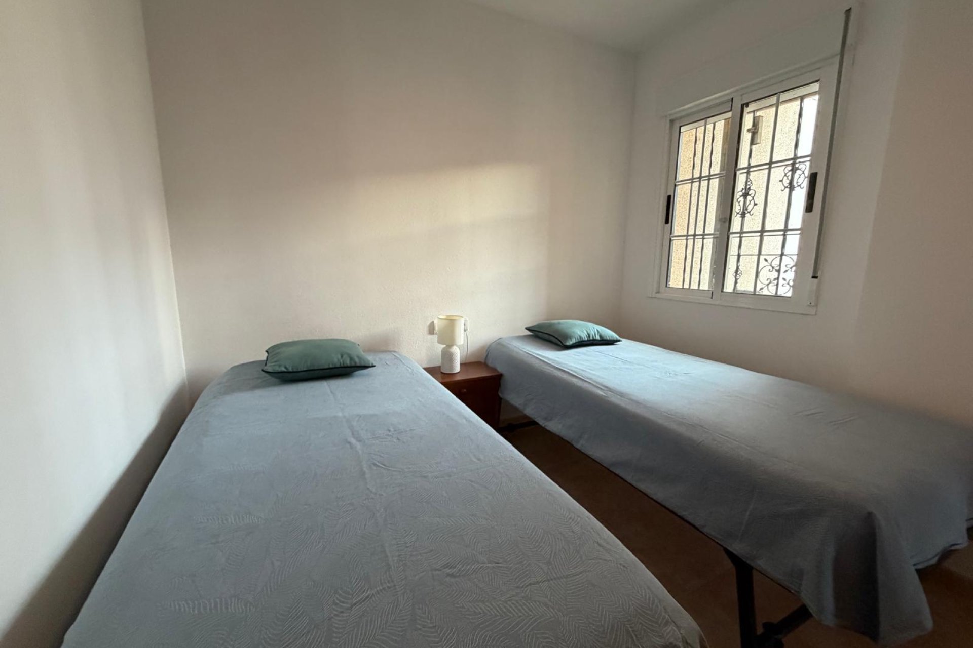 Reventa - Adosado -
Torrevieja - Los Balcones