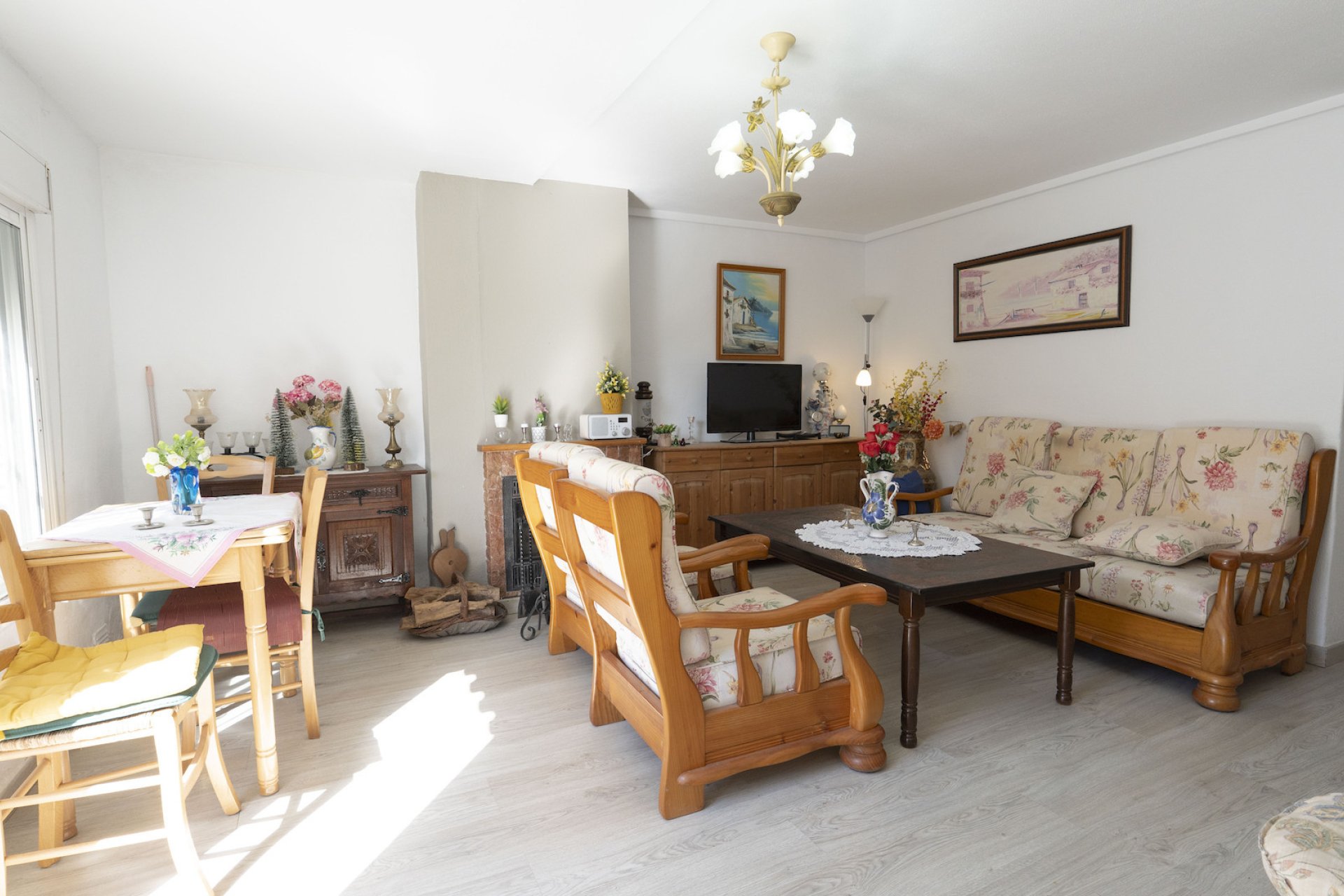 Reventa - Adosado -
Torrevieja