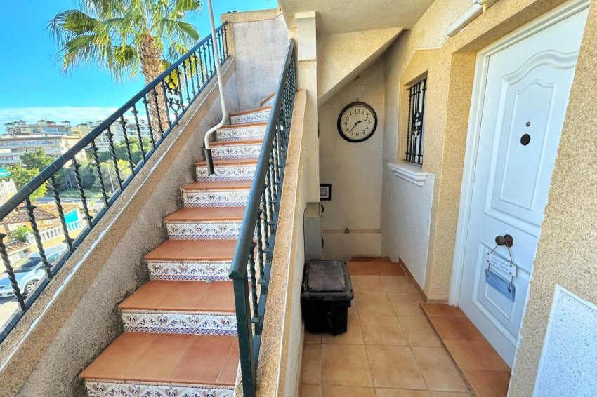 Reventa - Adosado -
Villamartin - Costa Blanca