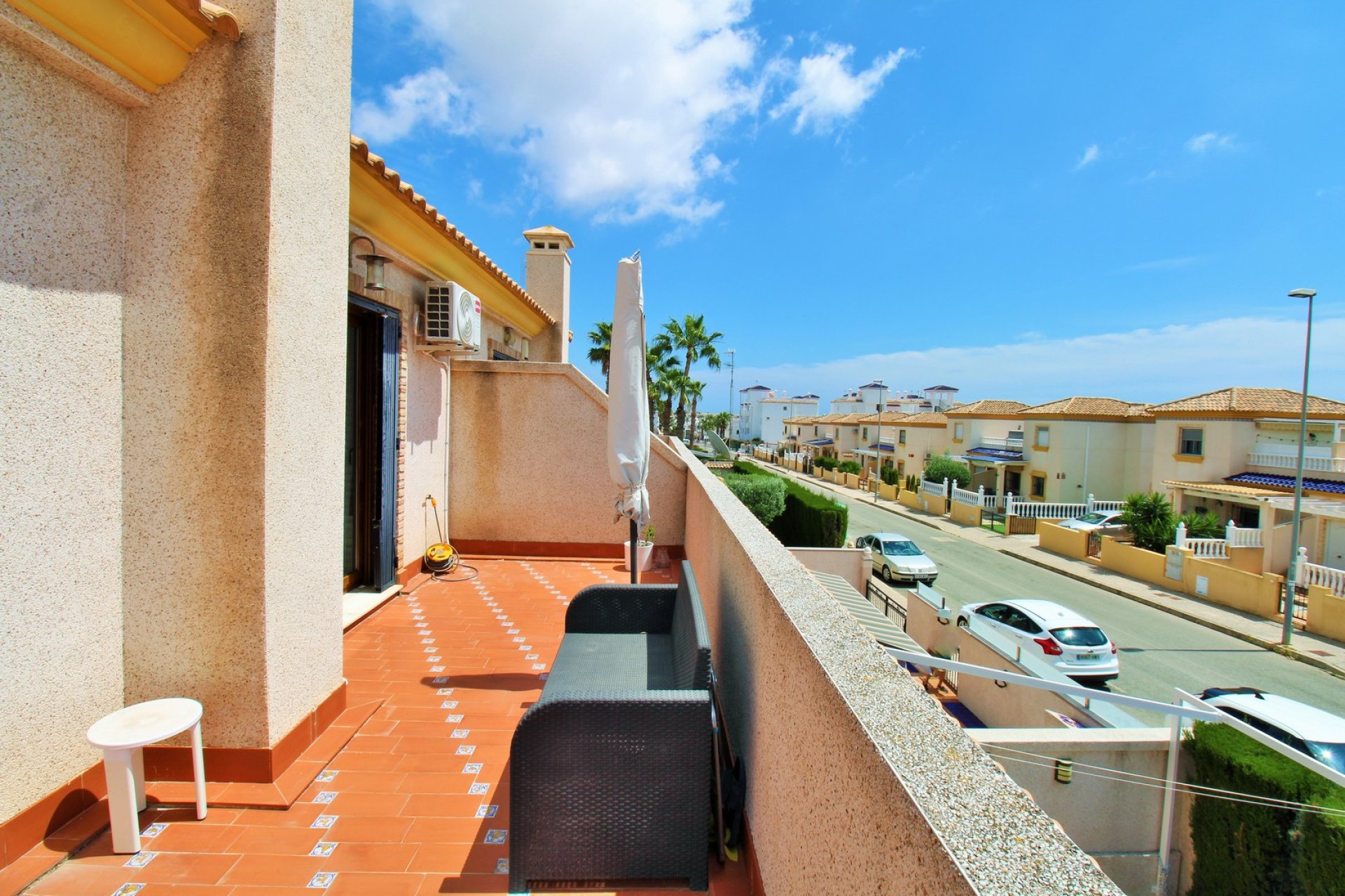 Reventa - Adosado -
Villamartin - PAU 8