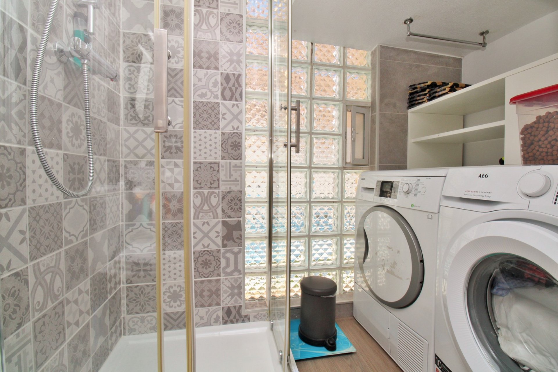 Reventa - Adosado -
Villamartin - Villamartín