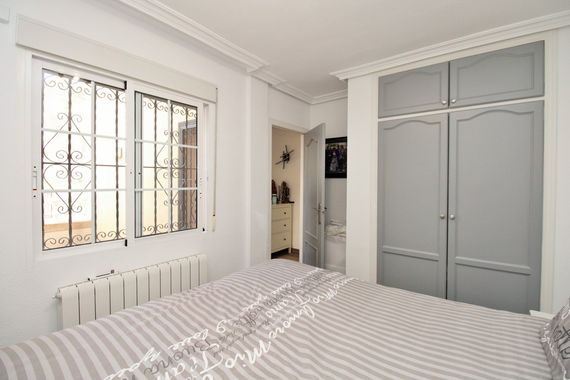 Reventa - Adosado -
Villamartin - Villamartín