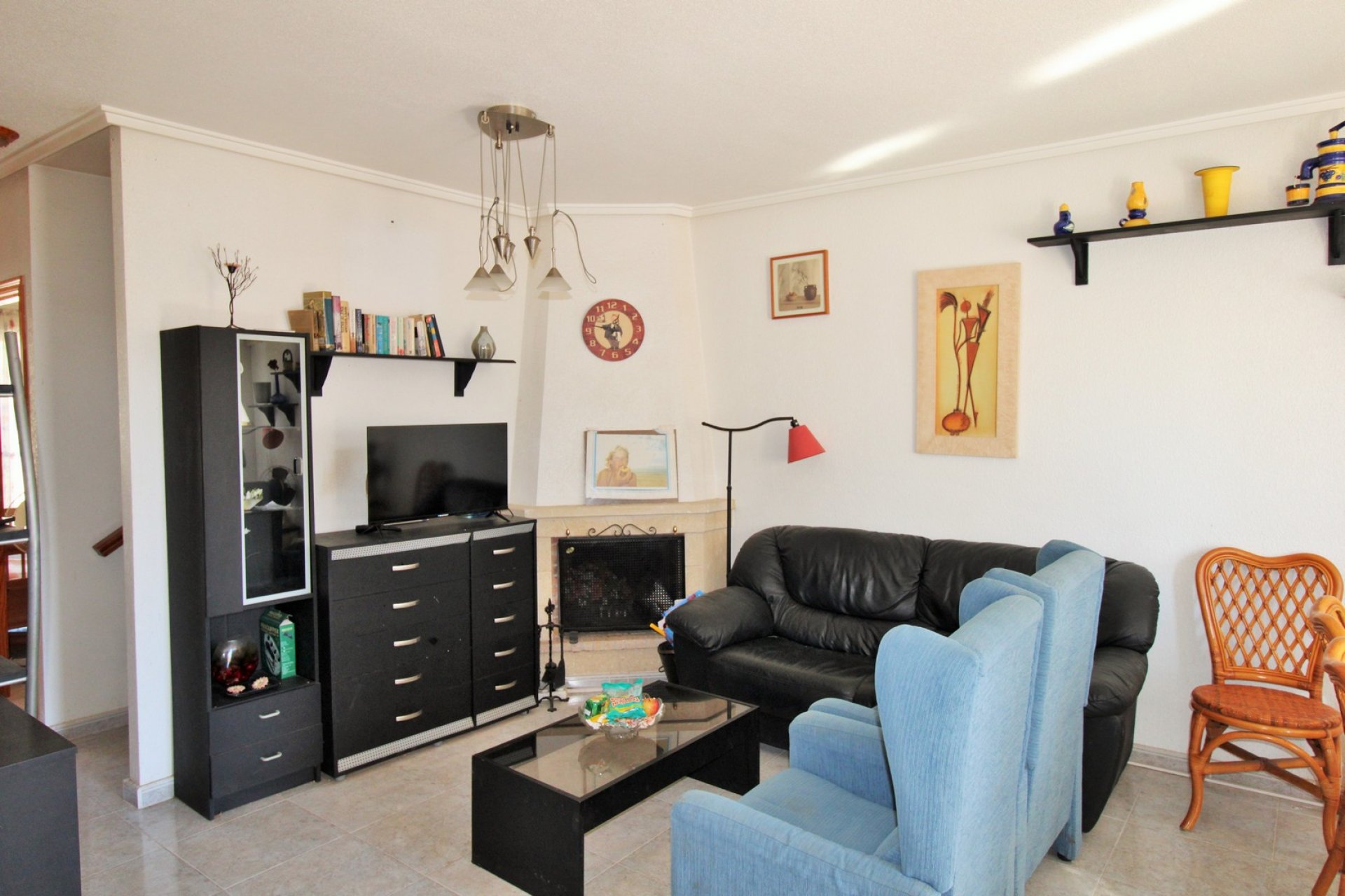 Reventa - Adosado -
Villamartin - Villamartín