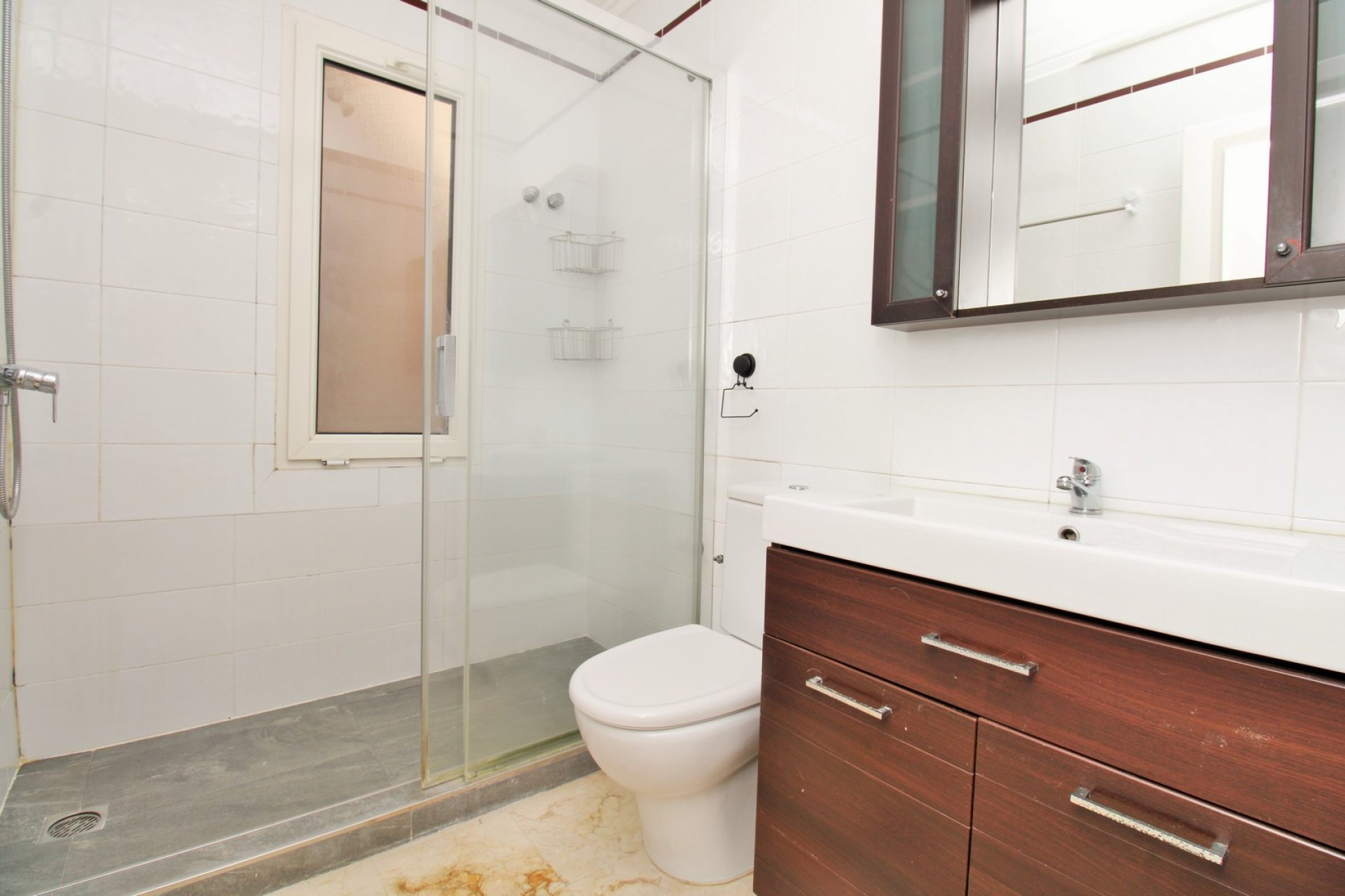 Reventa - Adosado -
Villamartin - Villamartín