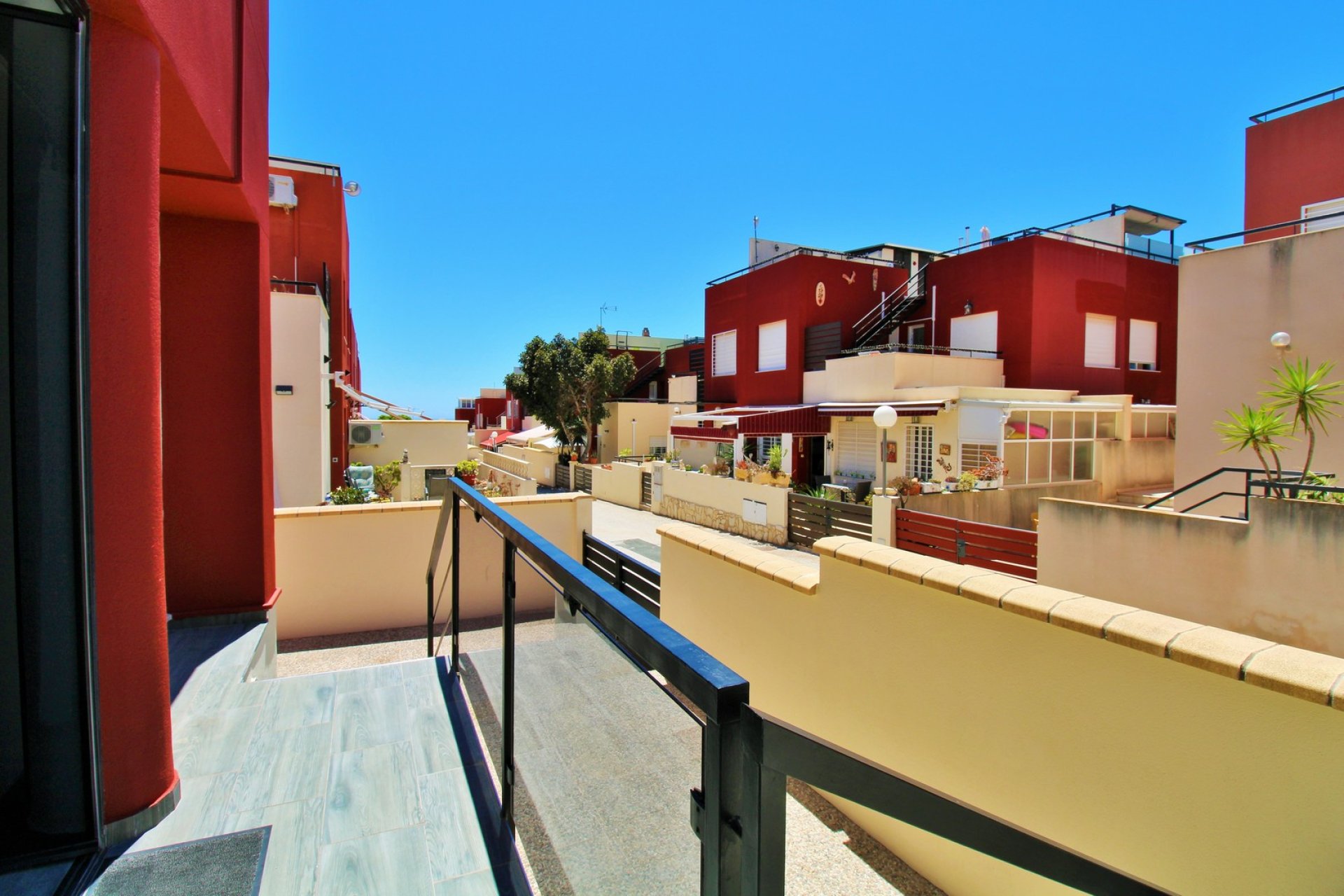 Reventa - Adosado -
Villamartin - Villamartín