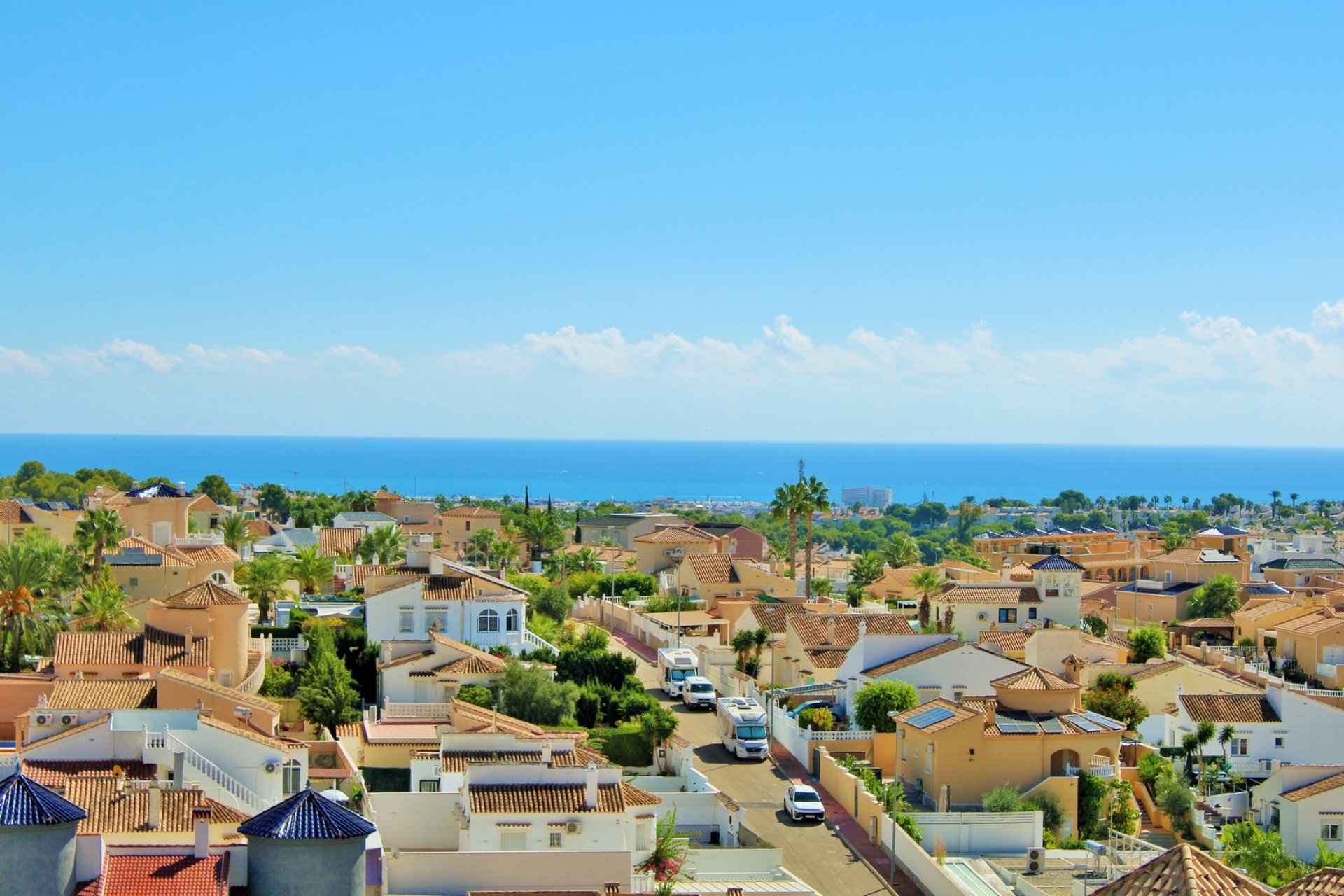 Reventa - Adosado -
Villamartin - Villamartín