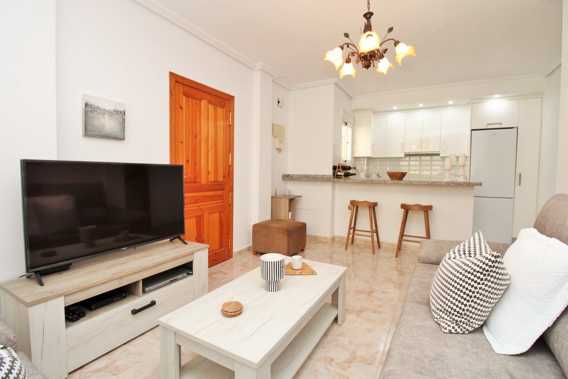 Reventa - Adosado -
Villamartin - Villamartín