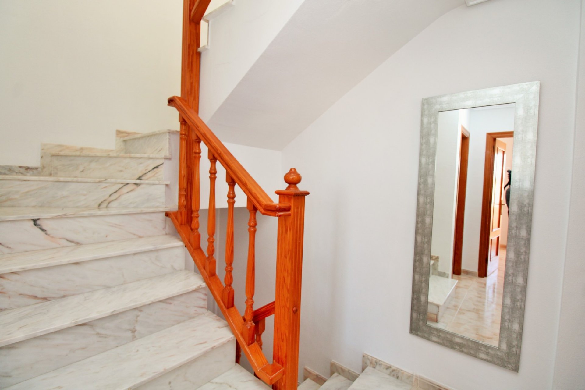 Reventa - Adosado -
Villamartin - Villamartín