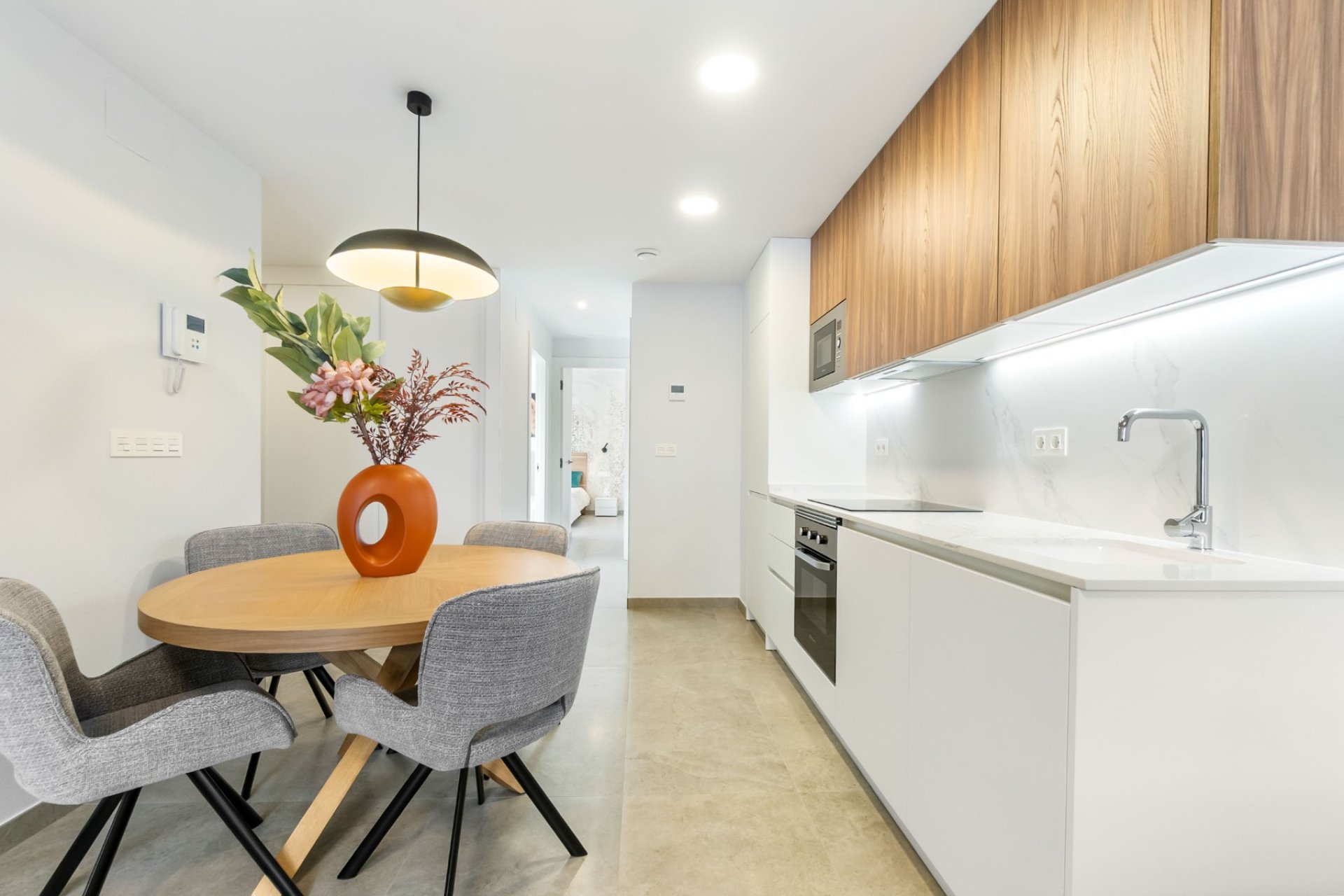 Reventa - Apartament / Duplex -
Torrevieja - Playa de El Cura