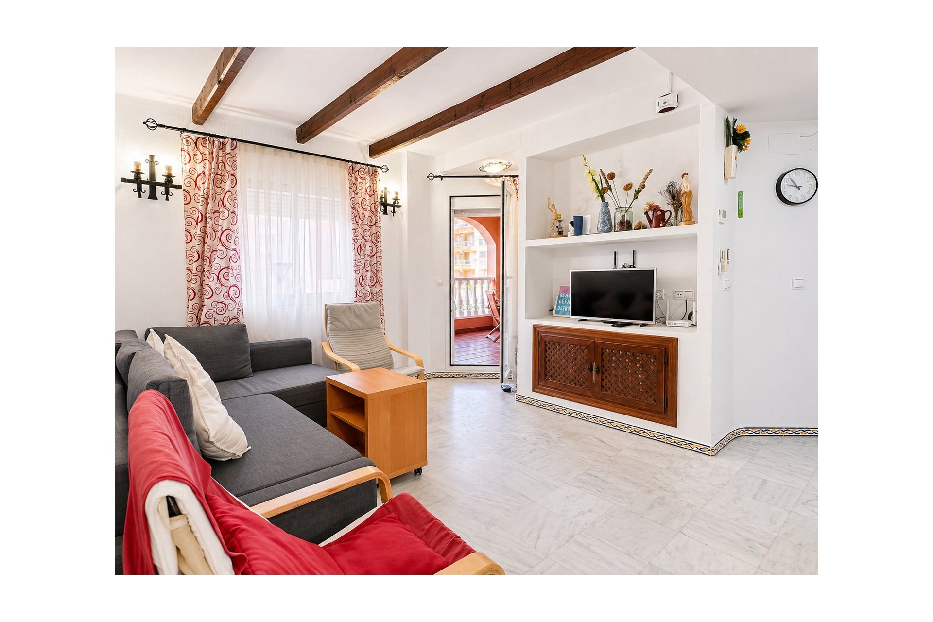 Reventa - Apartament / Duplex -
Torrevieja - Playa de los Locos