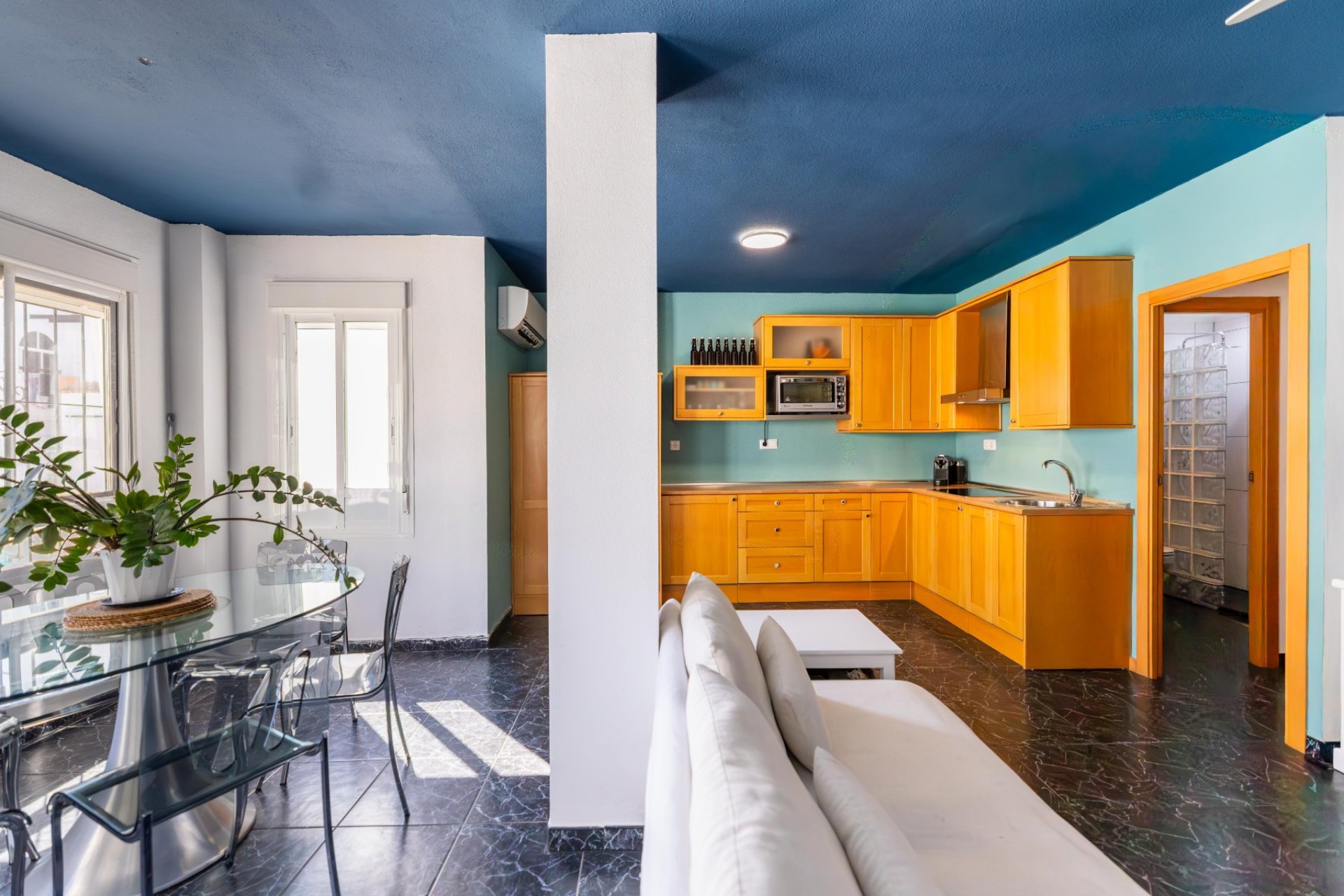 Reventa - Apartament / Duplex -
Torrevieja