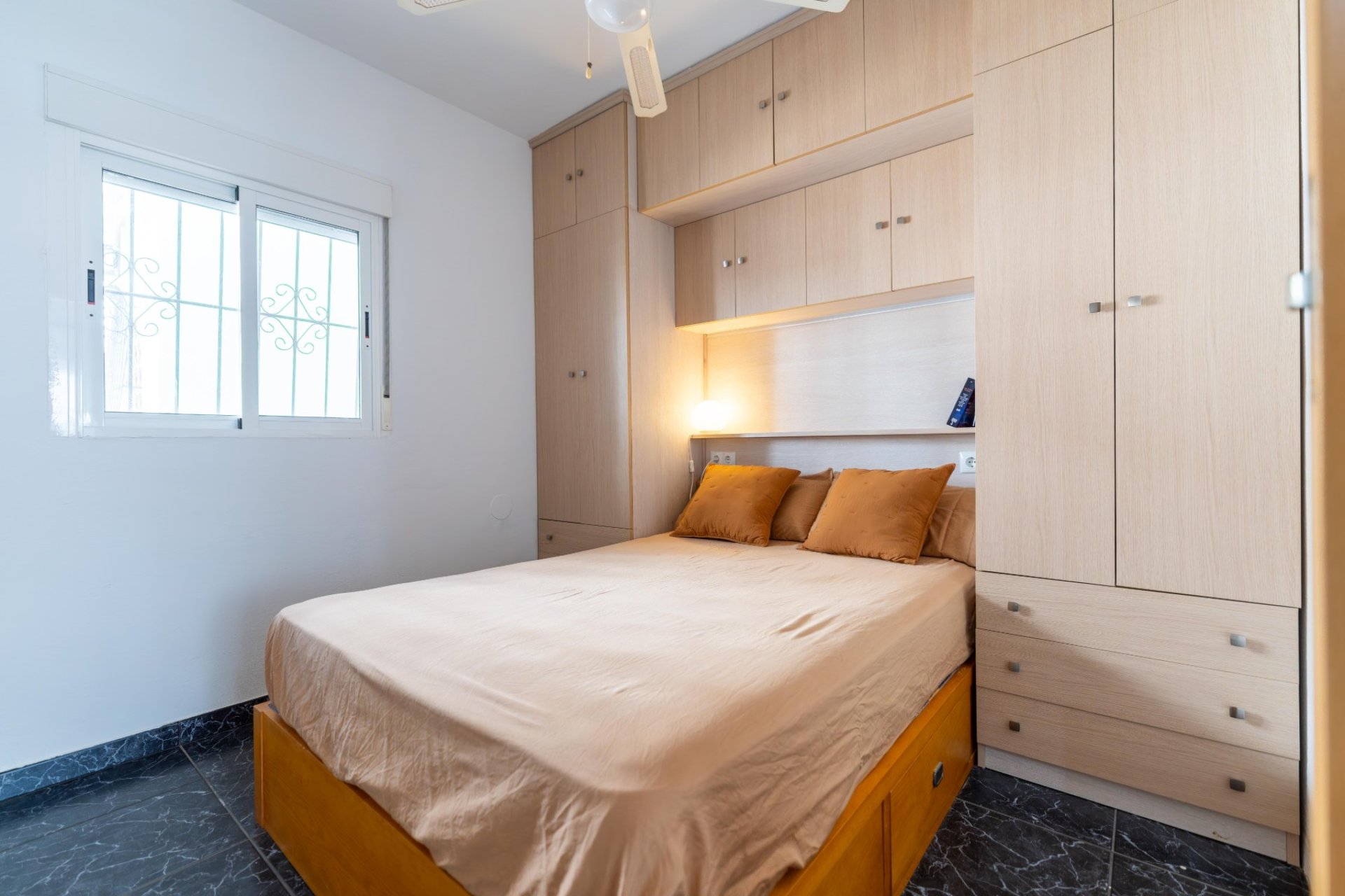 Reventa - Apartament / Duplex -
Torrevieja