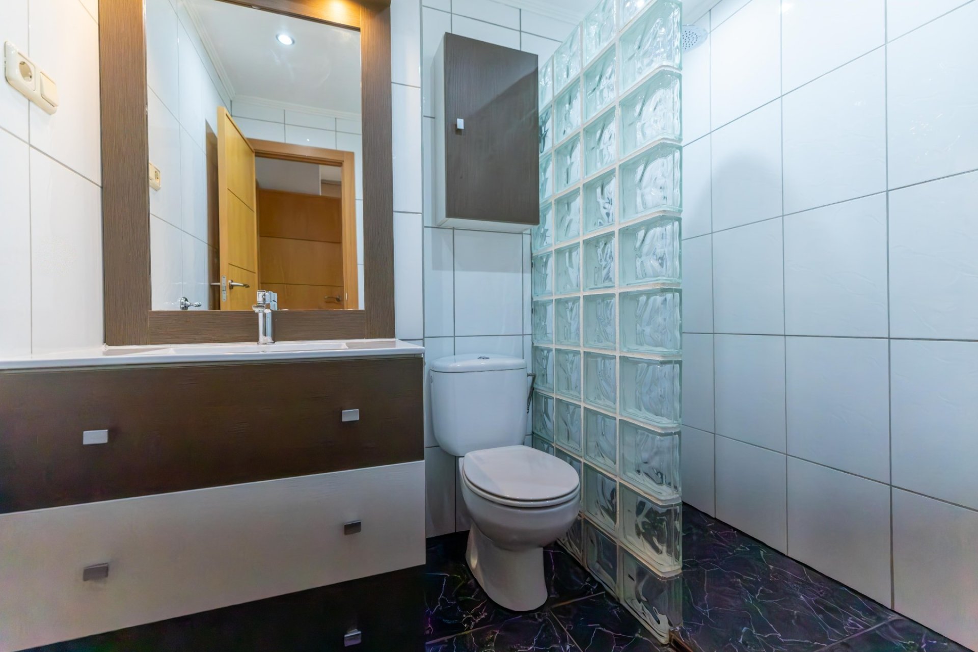 Reventa - Apartament / Duplex -
Torrevieja