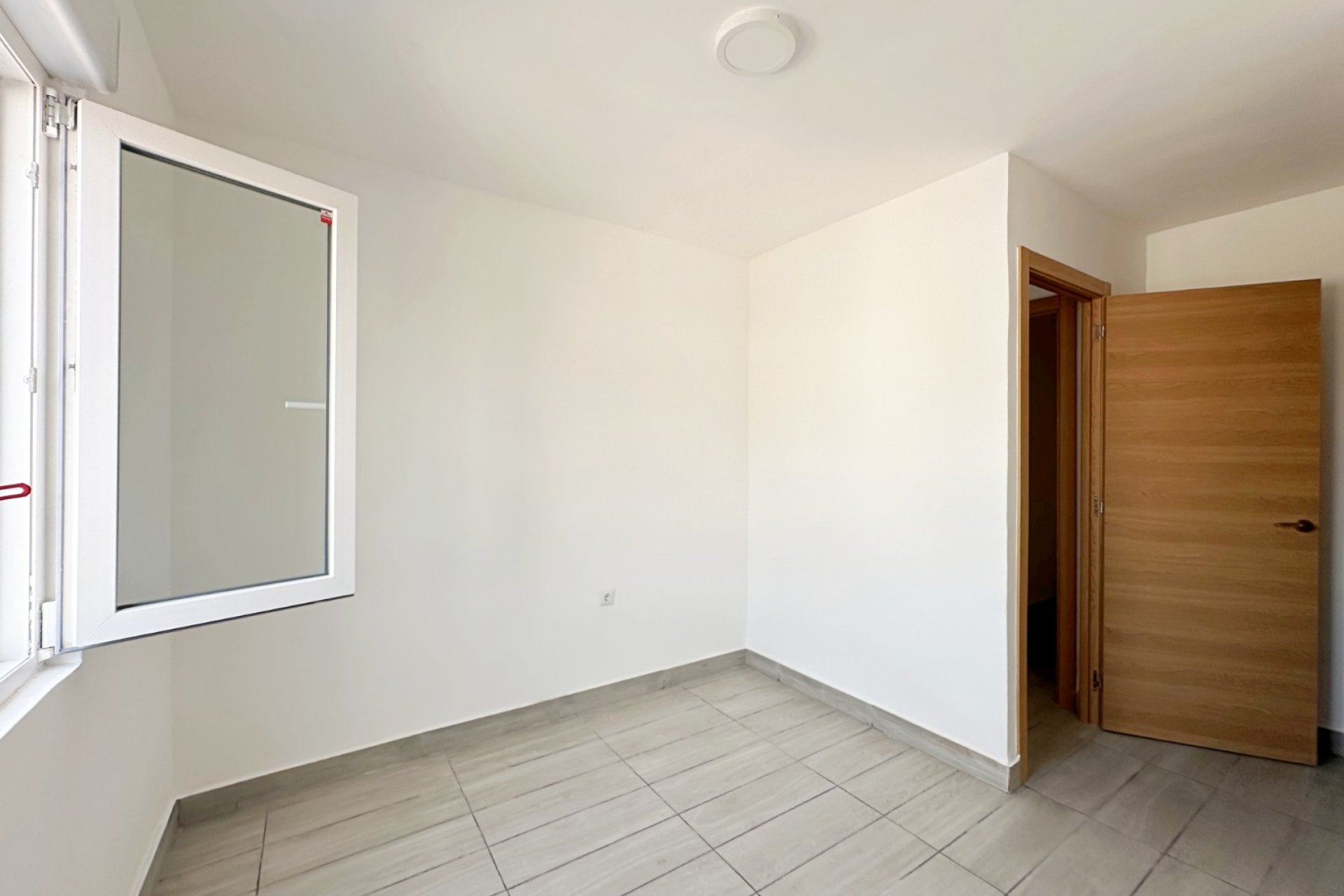 Reventa - Apartament / Duplex -
Torrevieja