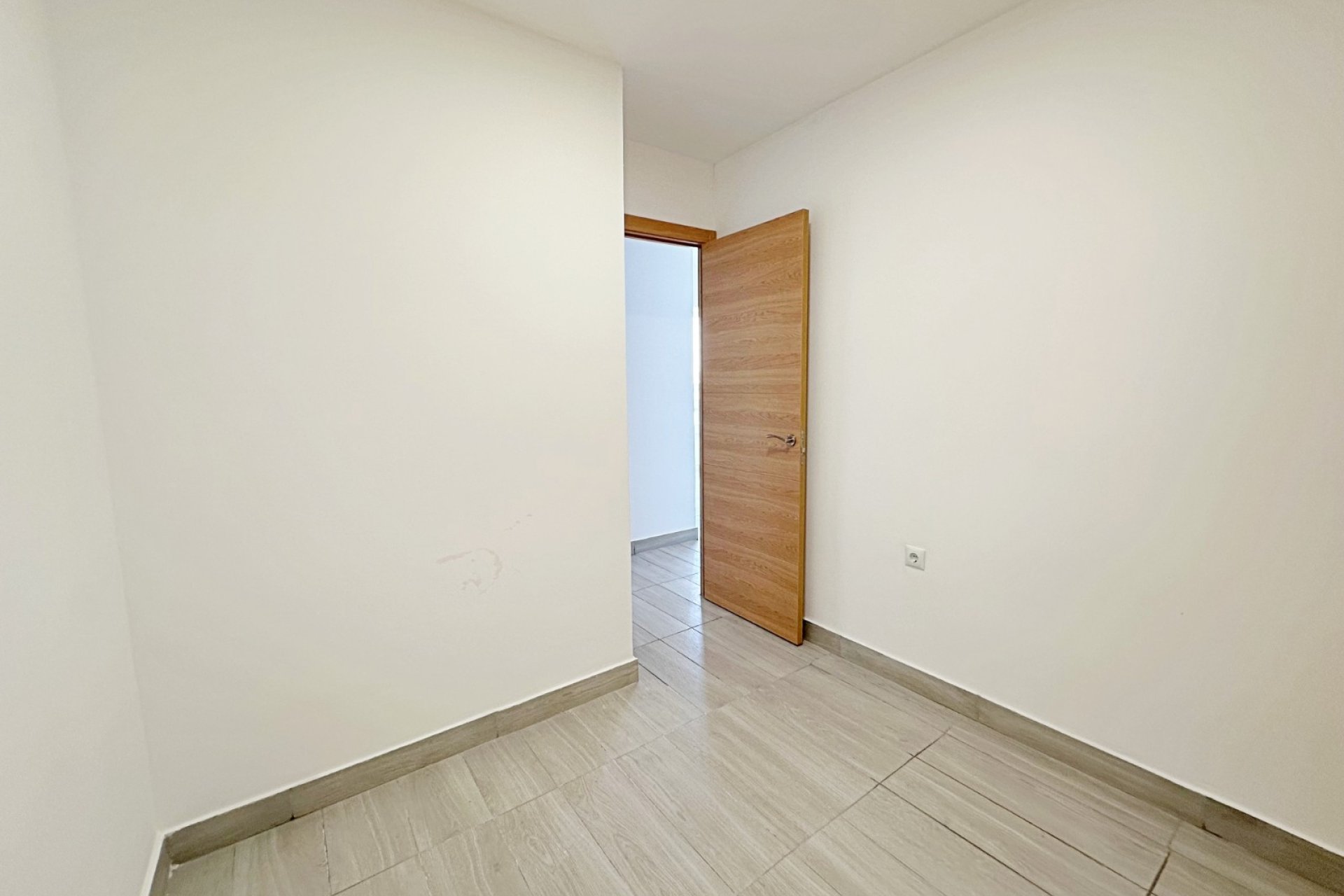 Reventa - Apartament / Duplex -
Torrevieja