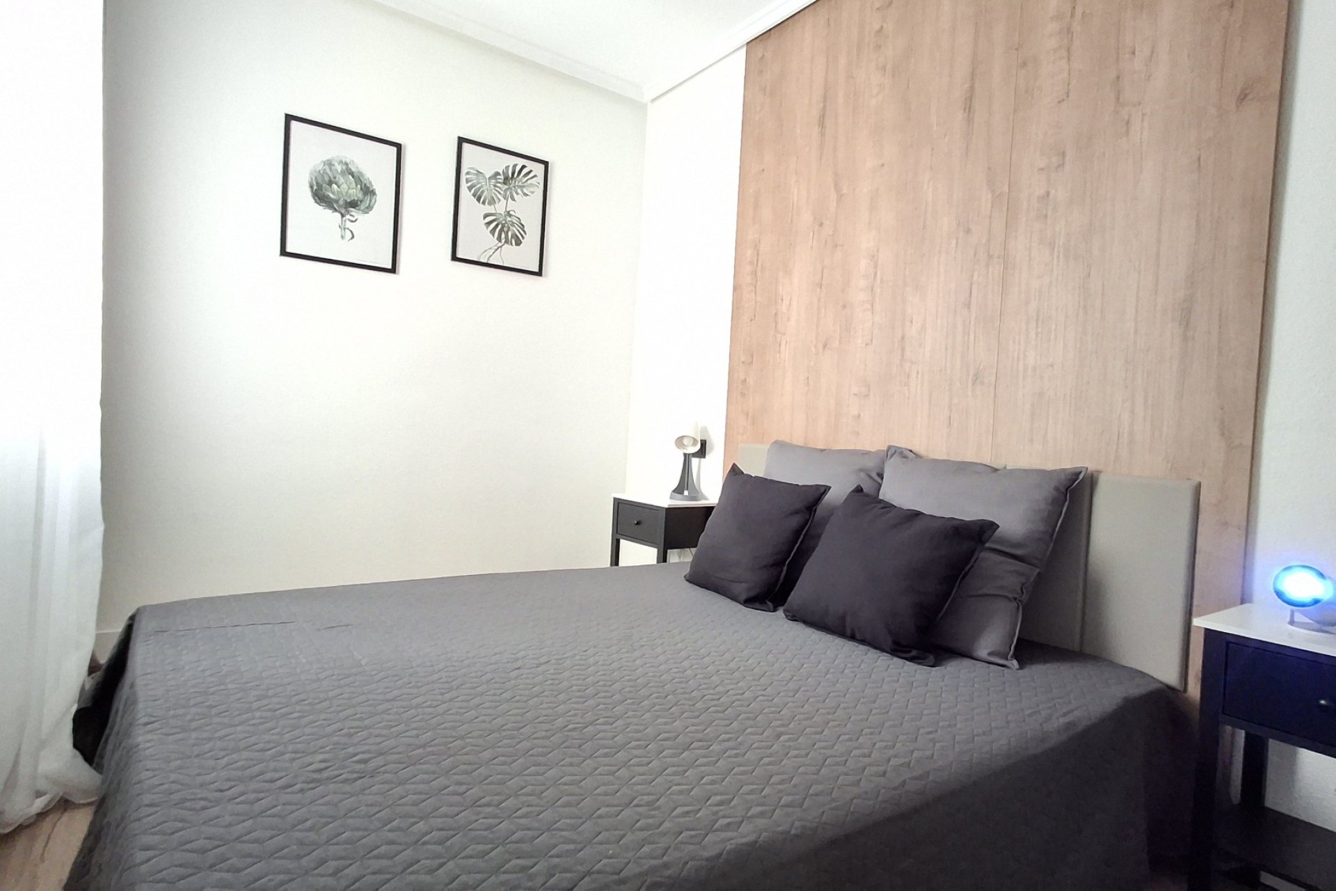 Reventa - Apartament / Duplex -
Torrevieja