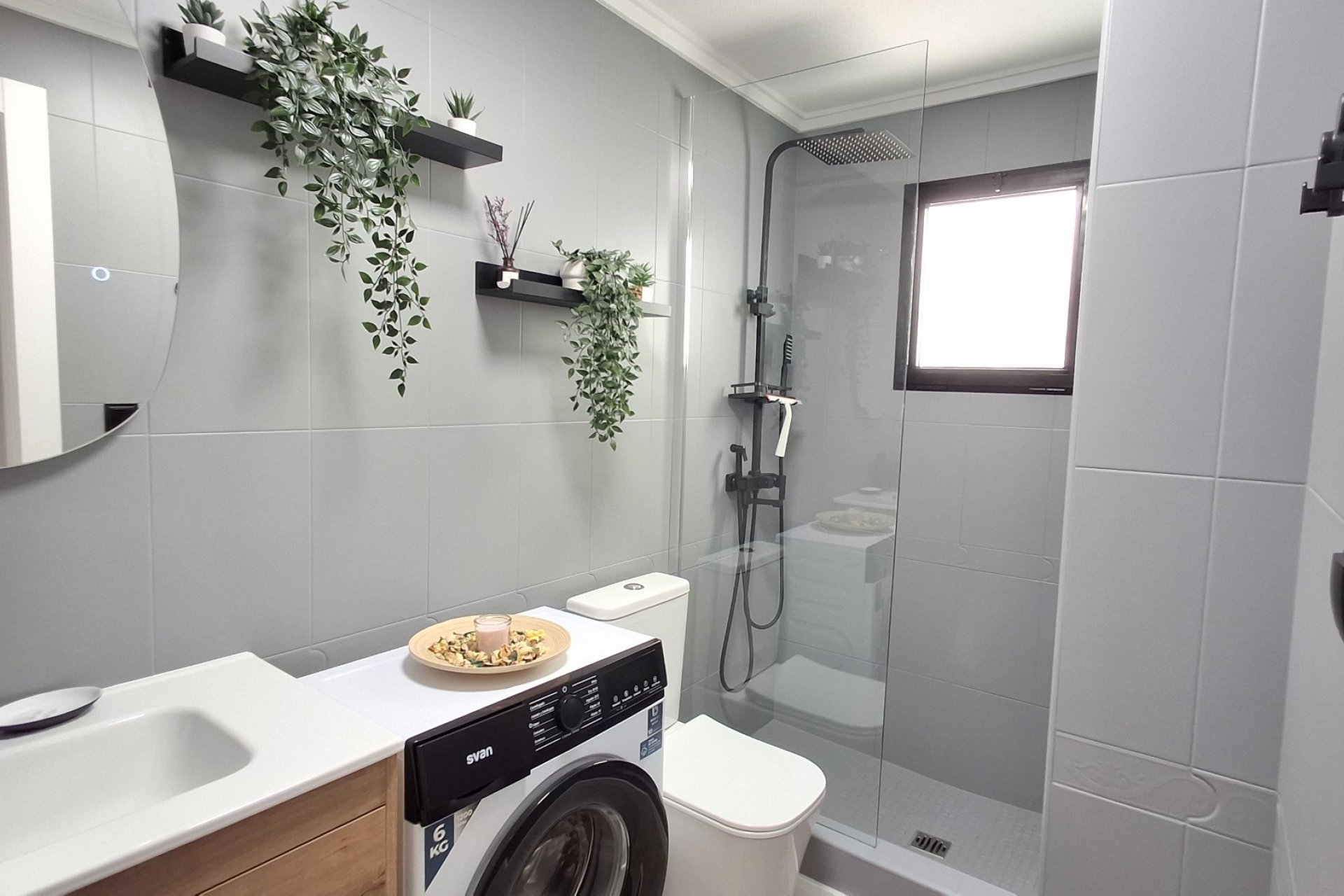 Reventa - Apartament / Duplex -
Torrevieja