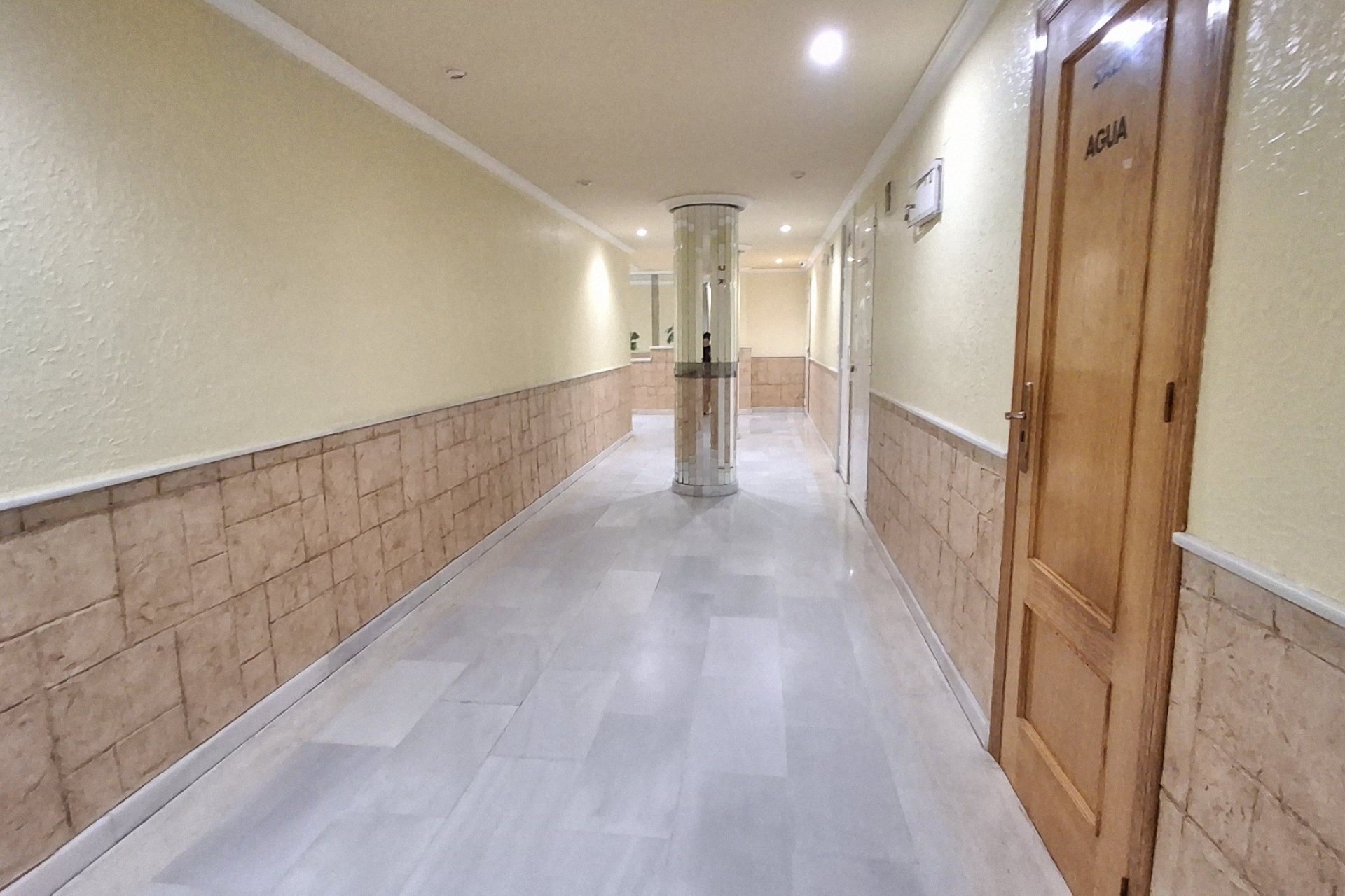 Reventa - Apartament / Duplex -
Torrevieja